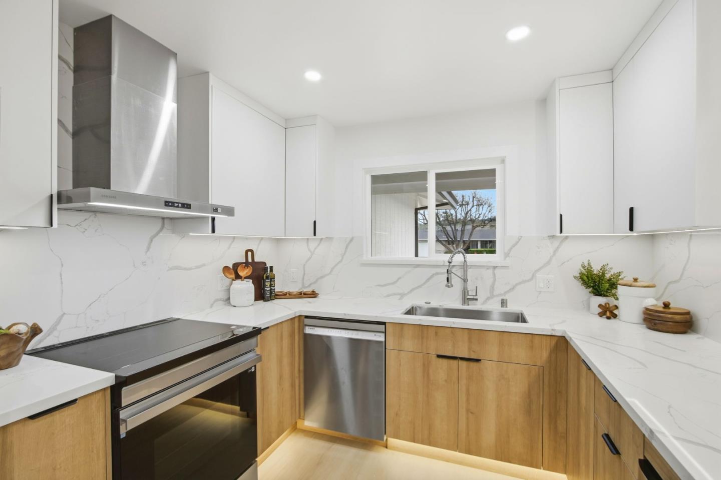 Detail Gallery Image 27 of 30 For 729 Calero Ave, San Jose,  CA 95123 - 3 Beds | 2 Baths