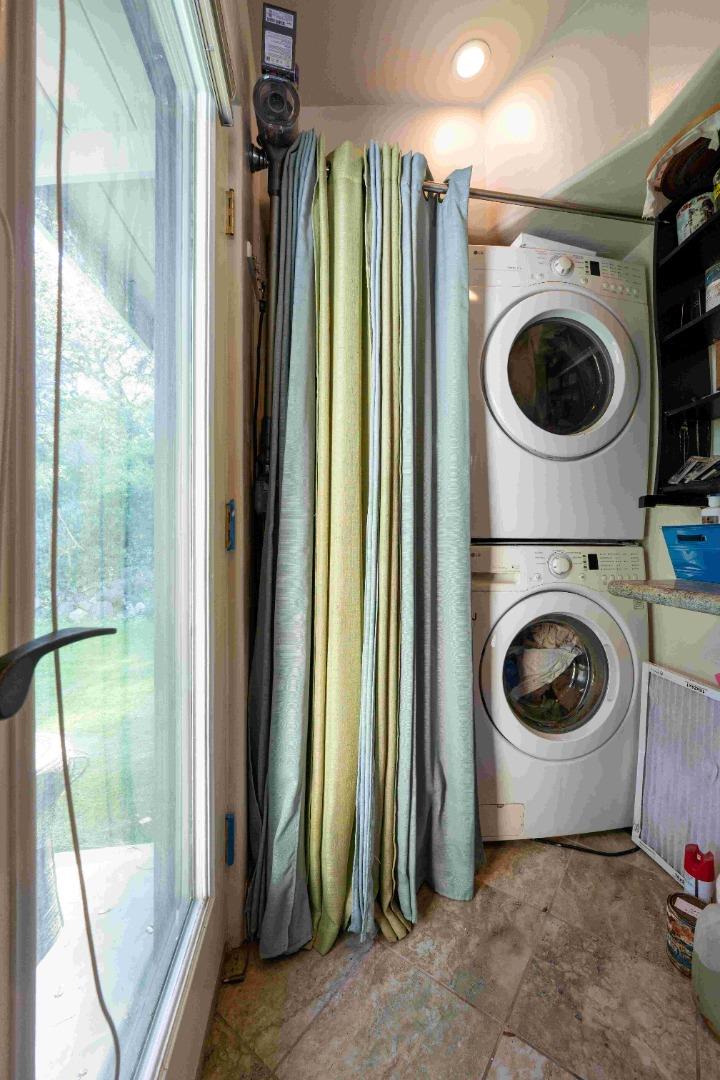 Detail Gallery Image 17 of 39 For 60 Calle De Los Ositos, Carmel Valley,  CA 93924 - 3 Beds | 3 Baths