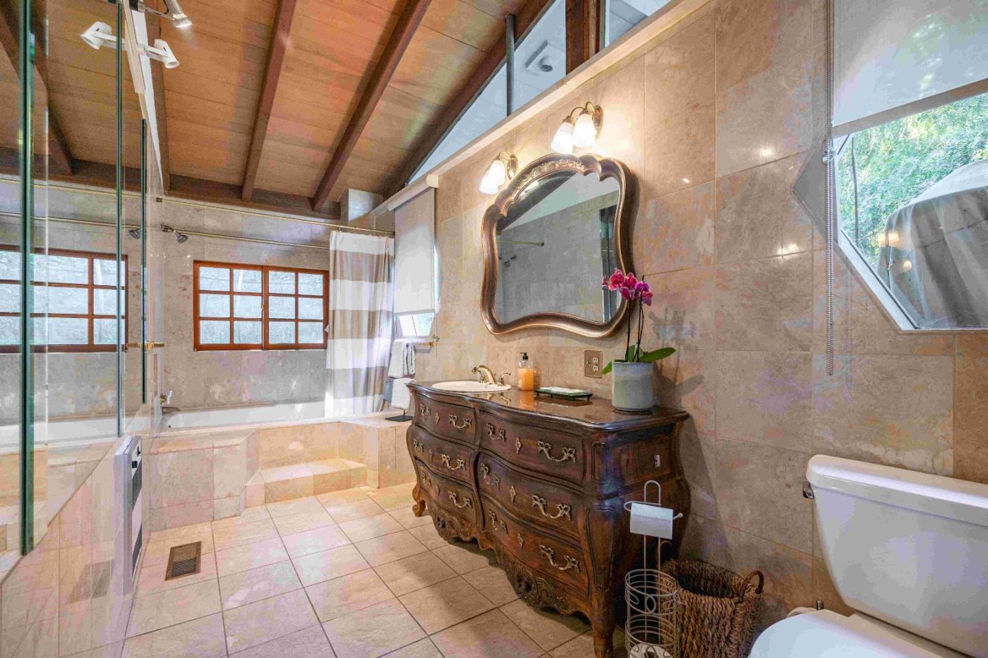 Detail Gallery Image 18 of 39 For 60 Calle De Los Ositos, Carmel Valley,  CA 93924 - 3 Beds | 3 Baths