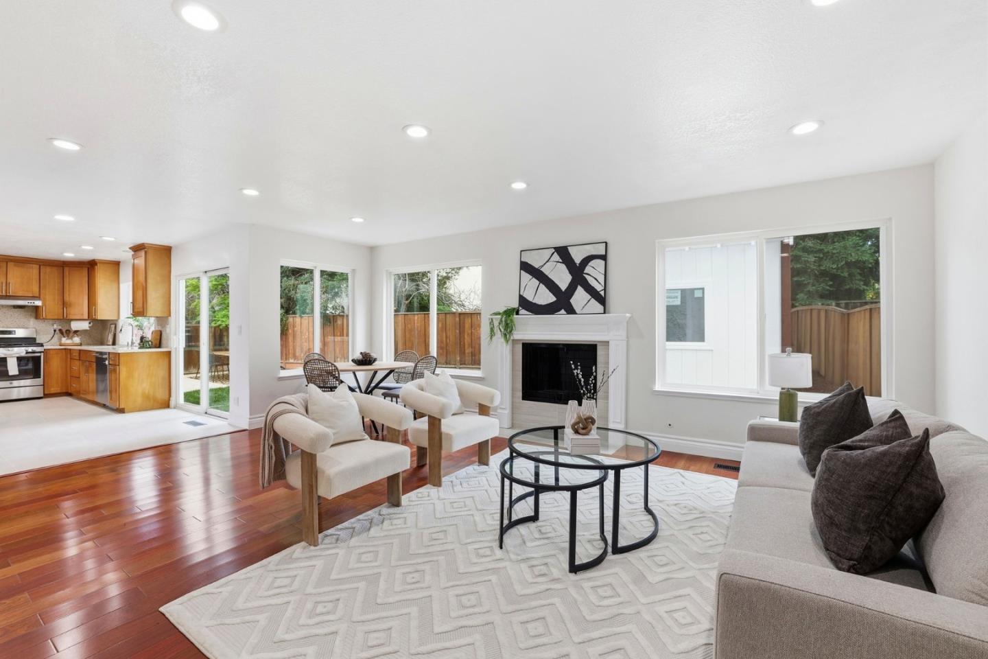 Detail Gallery Image 10 of 54 For 4826 Rio Vista Ave, San Jose,  CA 95129 - 3 Beds | 2/1 Baths