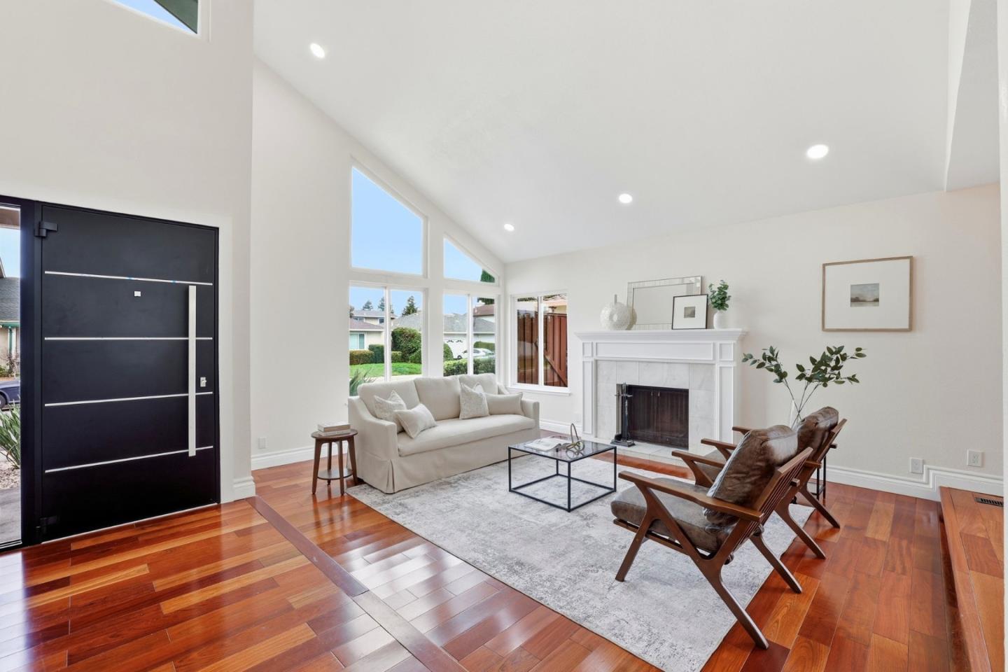 Detail Gallery Image 6 of 54 For 4826 Rio Vista Ave, San Jose,  CA 95129 - 3 Beds | 2/1 Baths