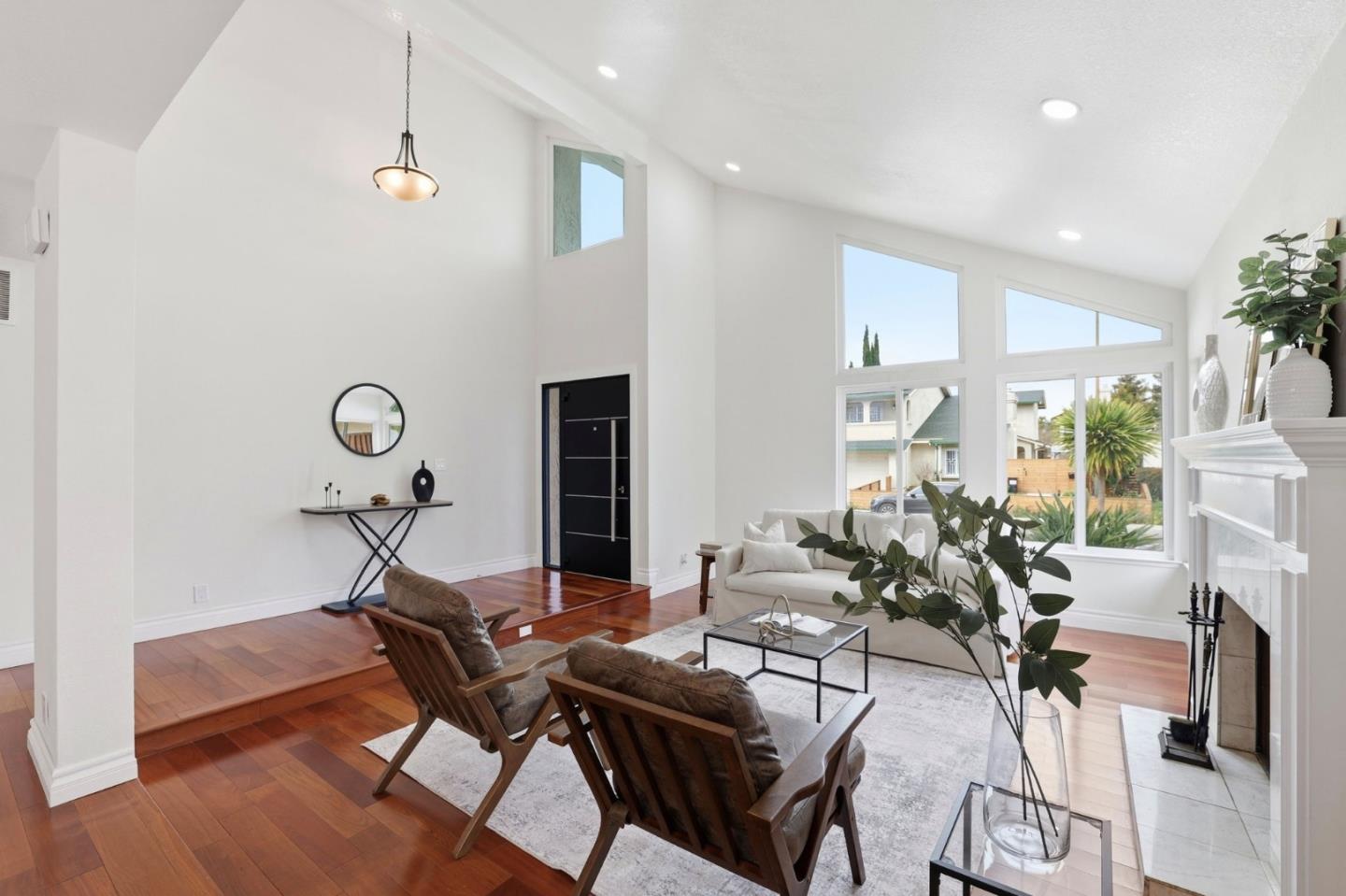 Detail Gallery Image 7 of 54 For 4826 Rio Vista Ave, San Jose,  CA 95129 - 3 Beds | 2/1 Baths