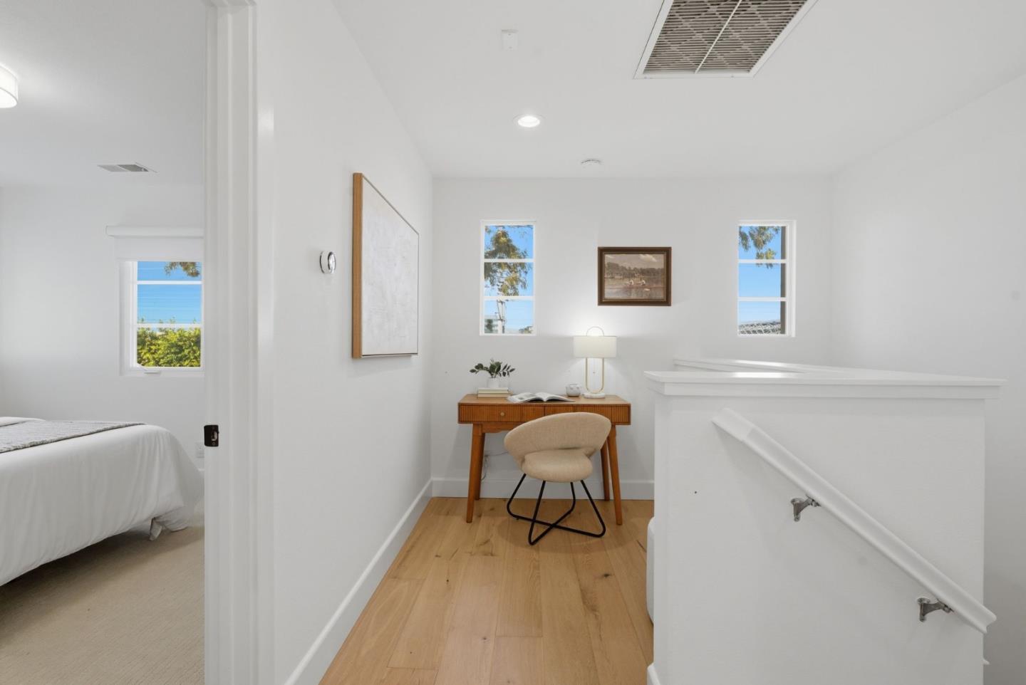 Detail Gallery Image 14 of 35 For 1336 Dahlia Loop, San Jose,  CA 95126 - 3 Beds | 2/1 Baths