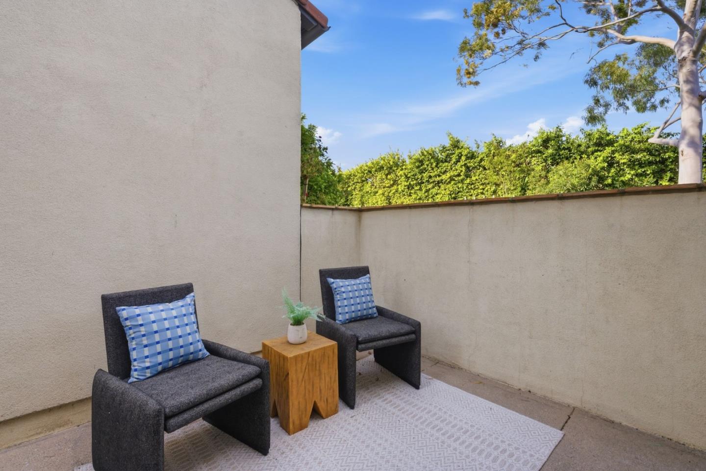 Detail Gallery Image 25 of 35 For 1336 Dahlia Loop, San Jose,  CA 95126 - 3 Beds | 2/1 Baths