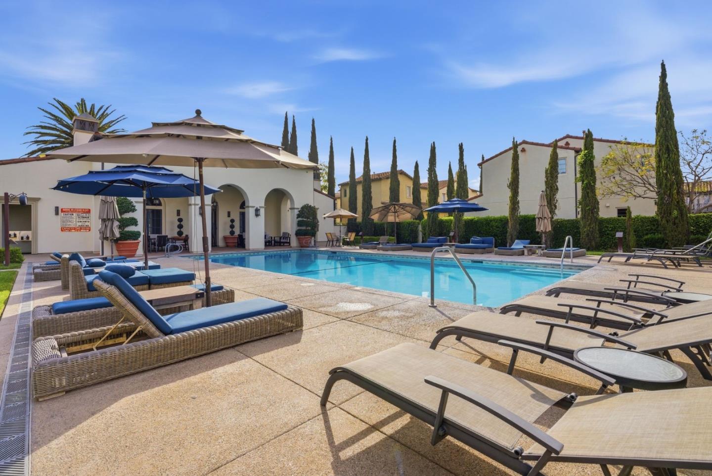 Detail Gallery Image 32 of 35 For 1336 Dahlia Loop, San Jose,  CA 95126 - 3 Beds | 2/1 Baths