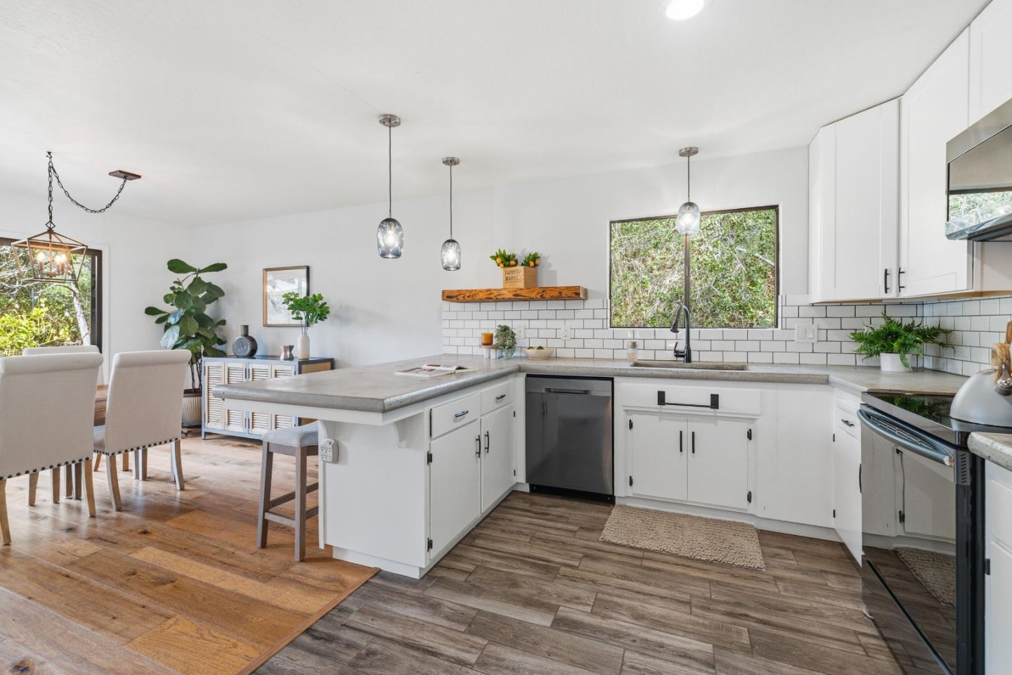 Detail Gallery Image 6 of 41 For 641 Marion Ave, Ben Lomond,  CA 95005 - 3 Beds | 2 Baths