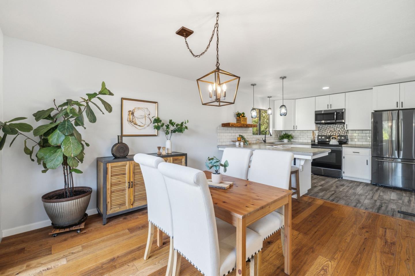 Detail Gallery Image 8 of 41 For 641 Marion Ave, Ben Lomond,  CA 95005 - 3 Beds | 2 Baths