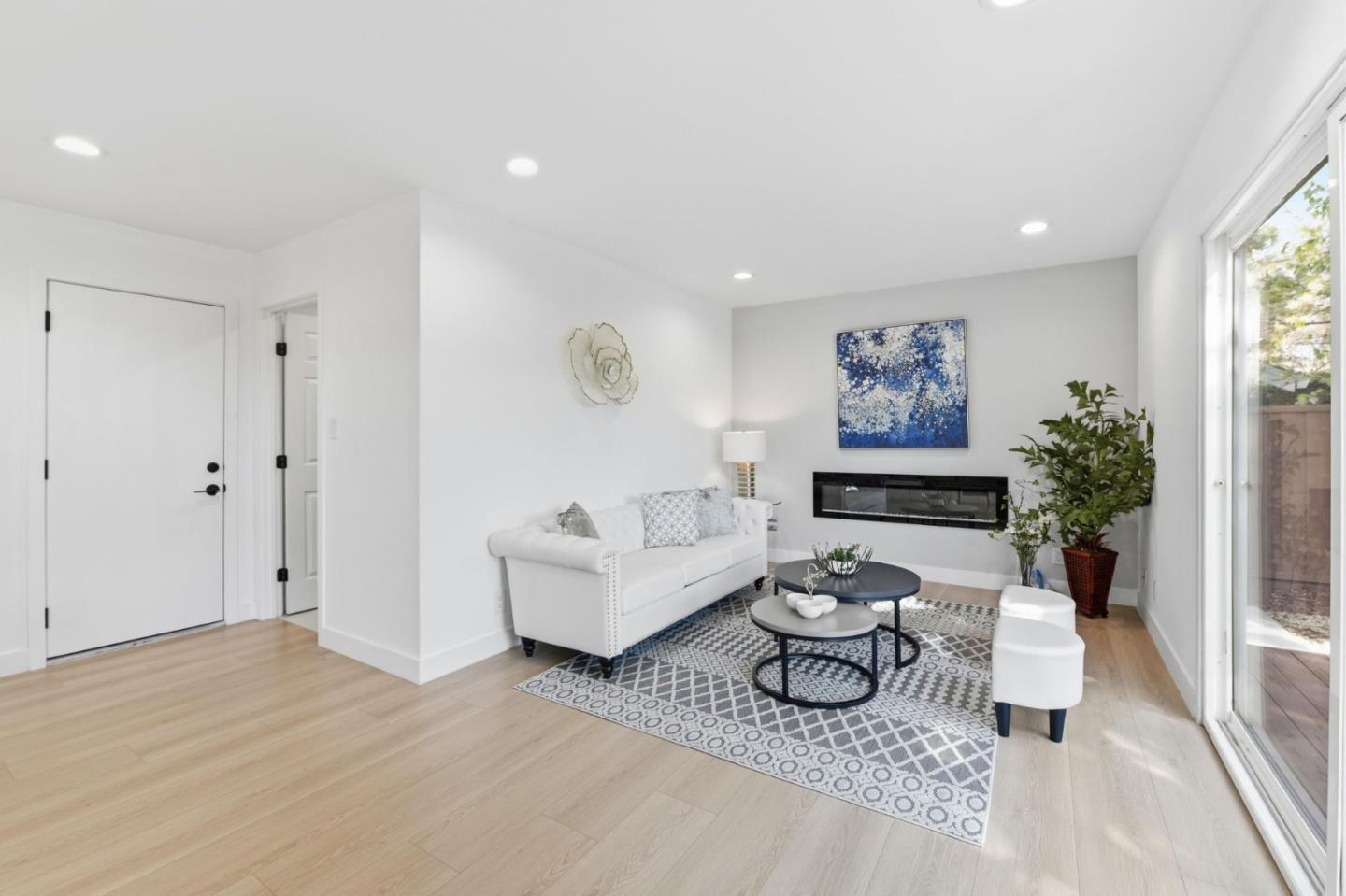 Detail Gallery Image 19 of 38 For 7544 Highland Oaks Dr, Pleasanton,  CA 94588 - 4 Beds | 2/1 Baths