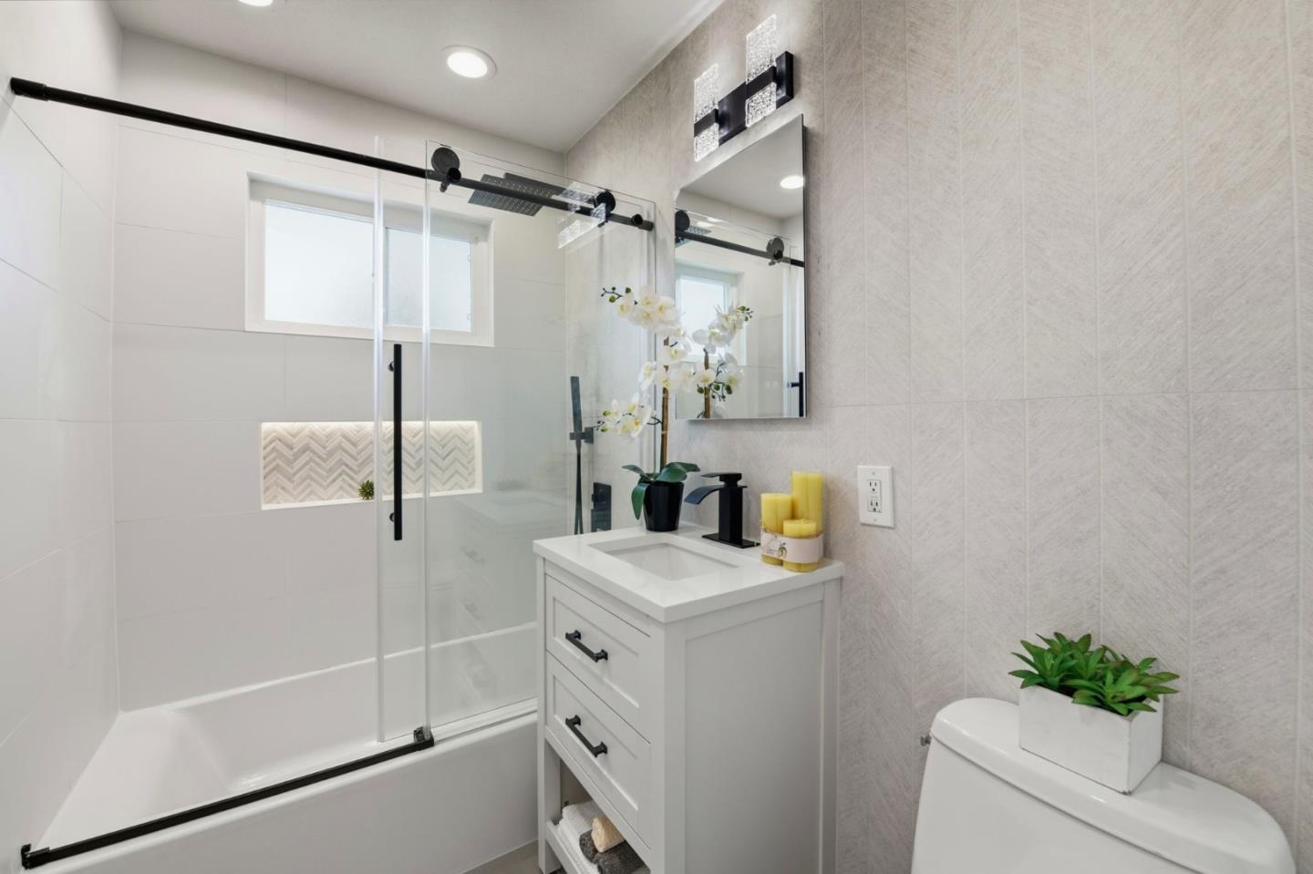 Detail Gallery Image 32 of 38 For 7544 Highland Oaks Dr, Pleasanton,  CA 94588 - 4 Beds | 2/1 Baths