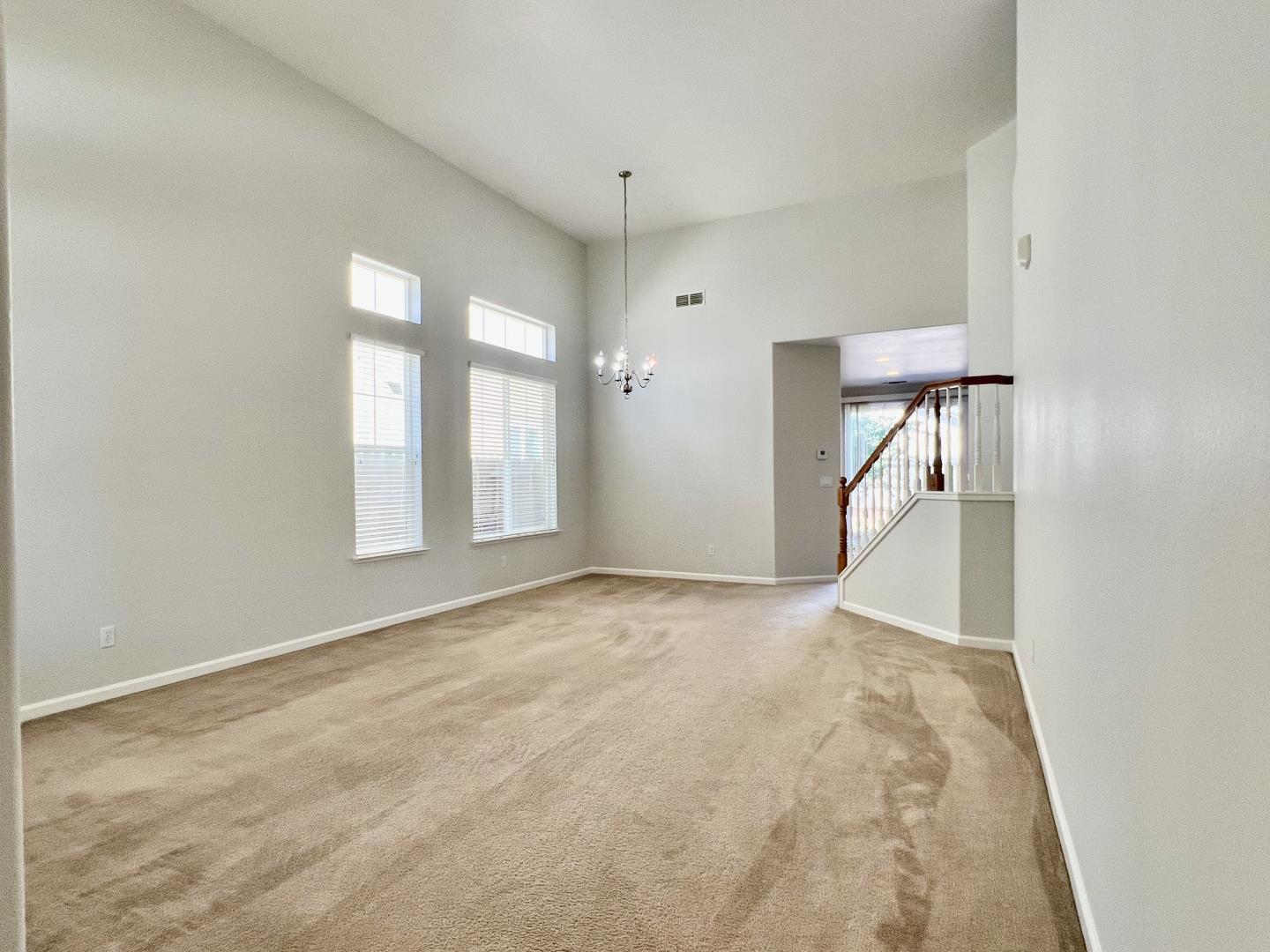 Detail Gallery Image 6 of 33 For 2364 River Rock Dr, Merced,  CA 95340 - 4 Beds | 3 Baths