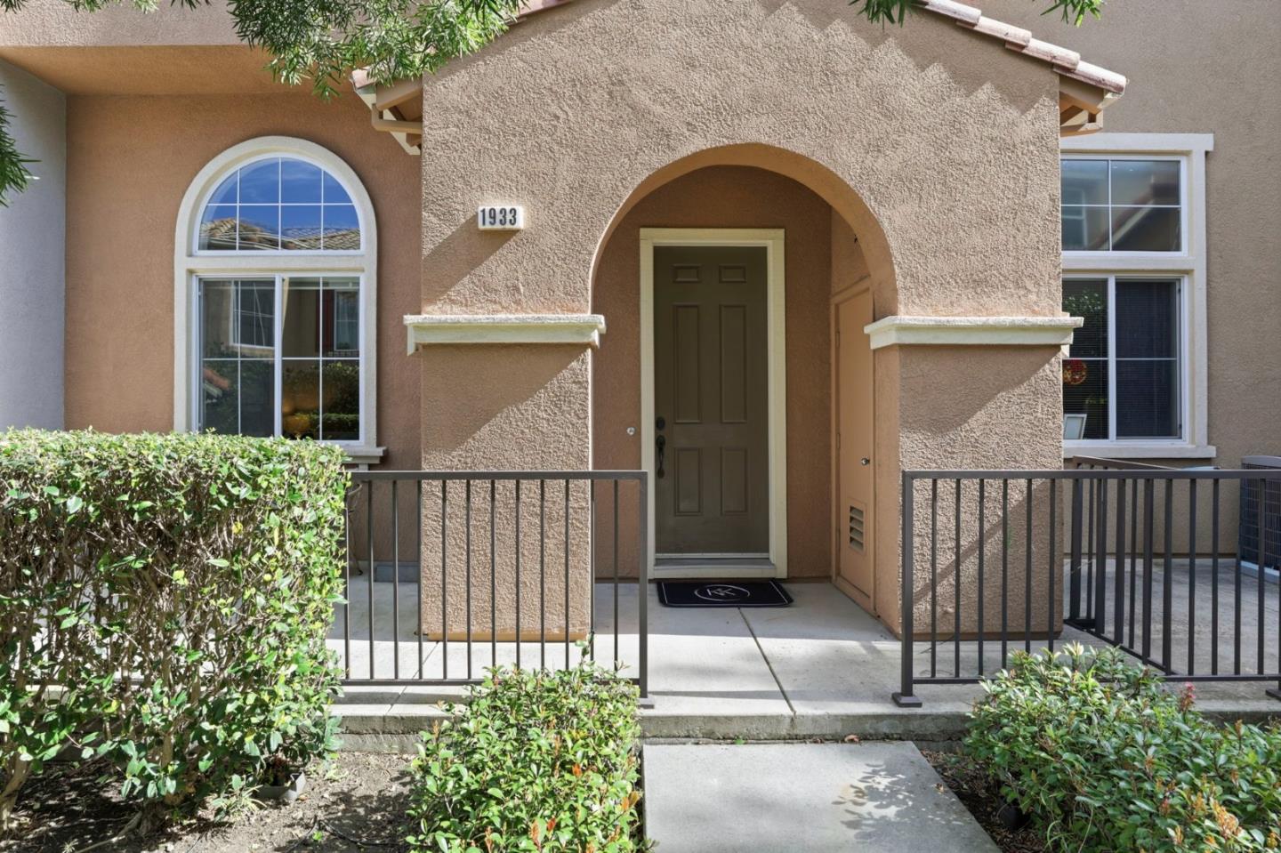 Photo #1: ML82036209 Listing: Photo #1