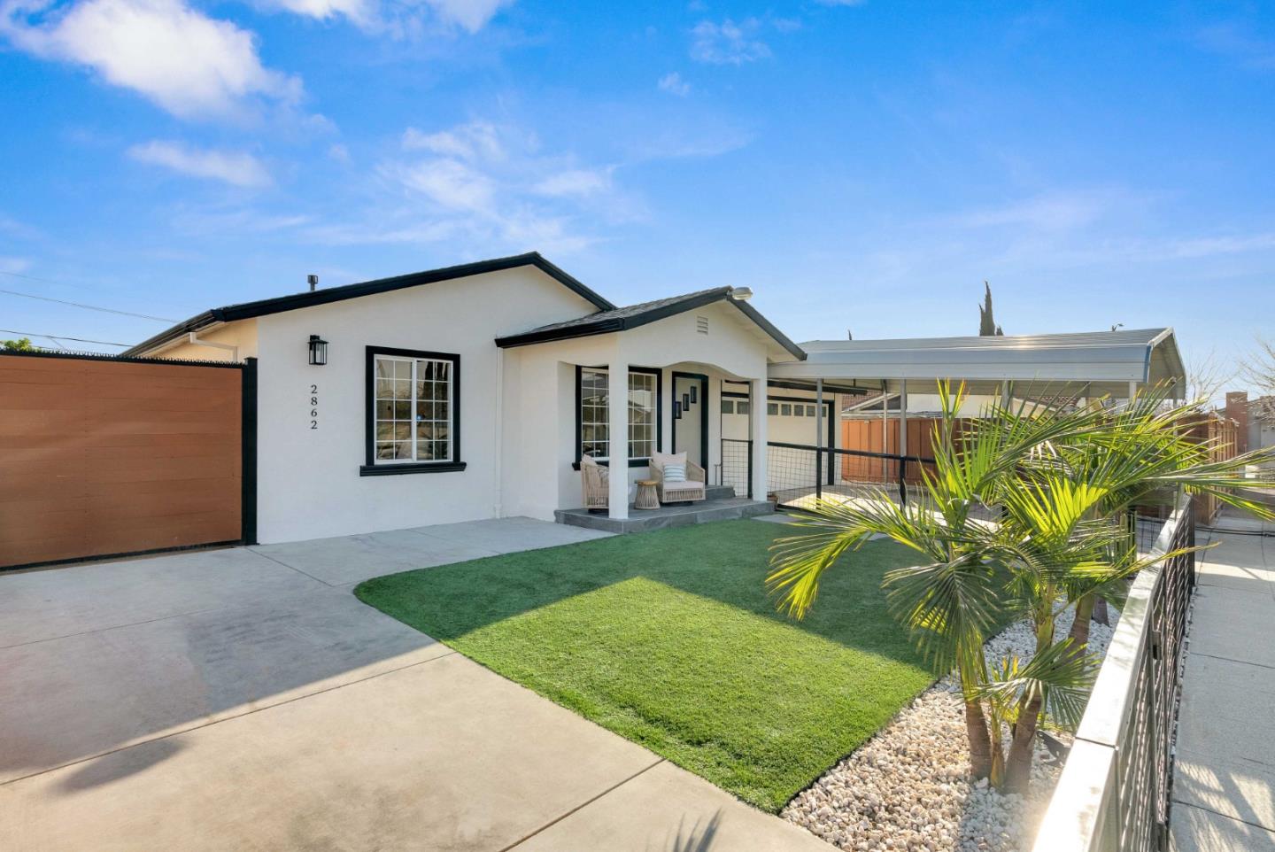 Detail Gallery Image 4 of 50 For 2862 Little Rock Dr, San Jose,  CA 95133 - 4 Beds | 2 Baths