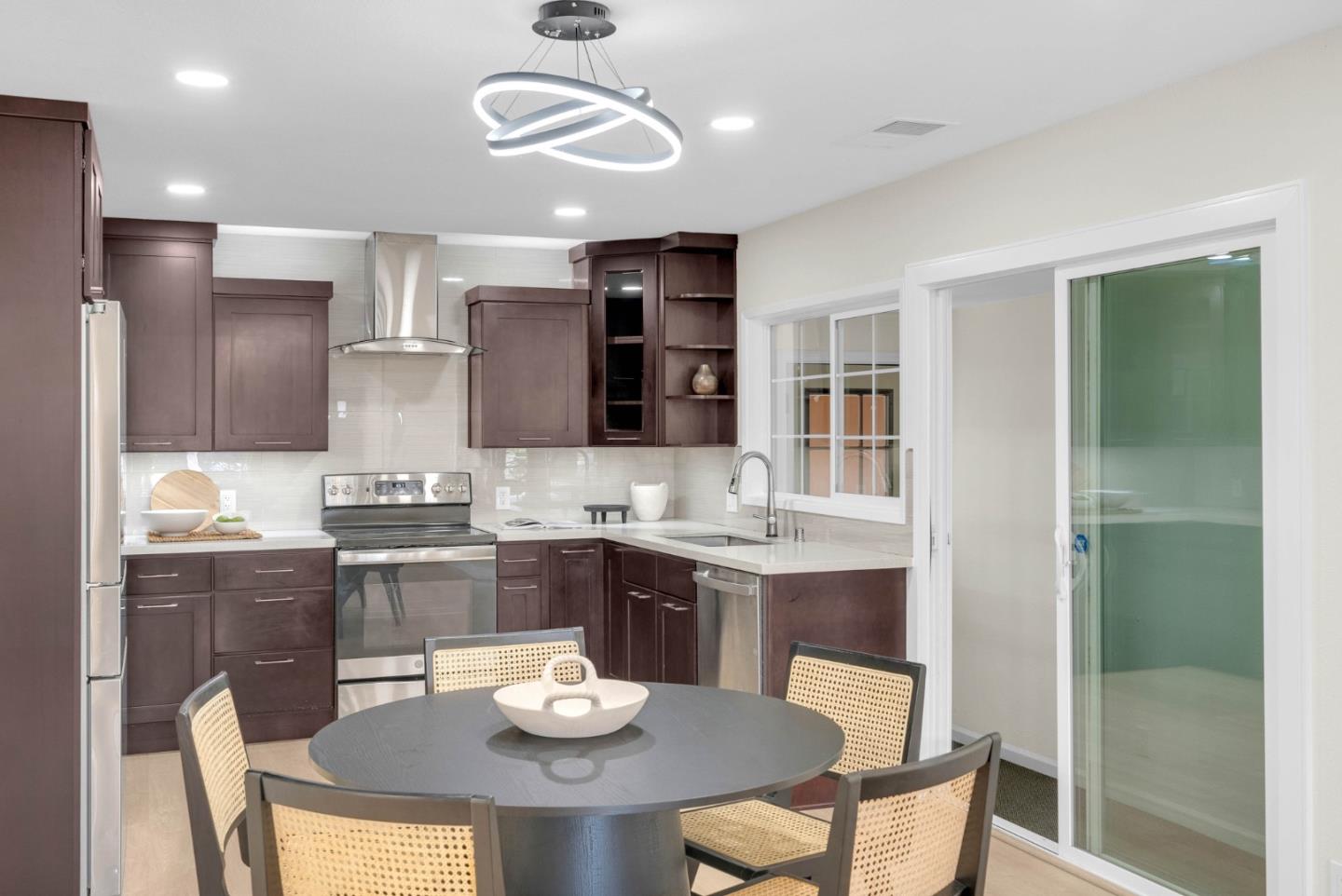 Detail Gallery Image 9 of 50 For 2862 Little Rock Dr, San Jose,  CA 95133 - 4 Beds | 2 Baths