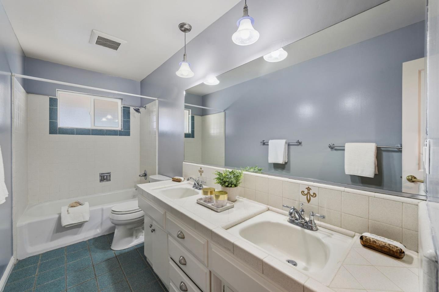 Detail Gallery Image 23 of 42 For 1259 N Central Ave, San Jose,  CA 95128 - 5 Beds | 3 Baths