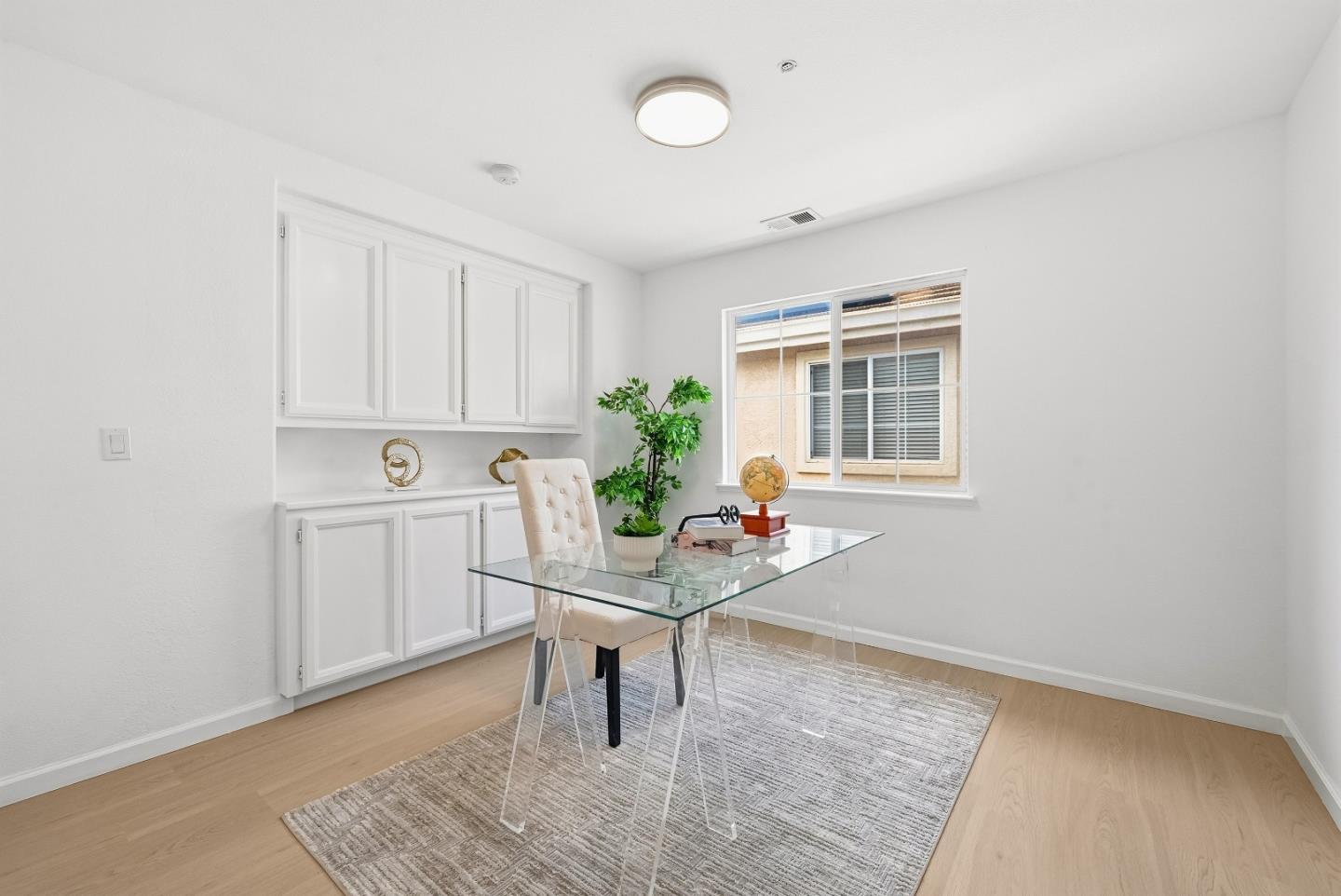 Detail Gallery Image 34 of 47 For 34306 Torrey Pine Ln, Union City,  CA 94587 - 5 Beds | 3/1 Baths