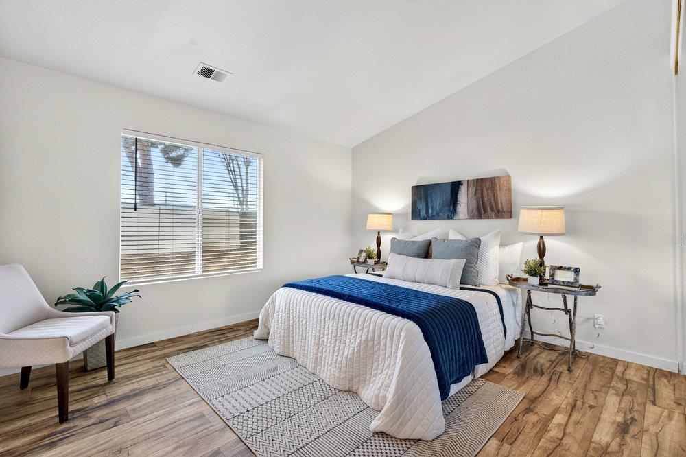 Detail Gallery Image 18 of 36 For 2430 Valley View Rd, Hollister,  CA 95023 - 4 Beds | 2 Baths