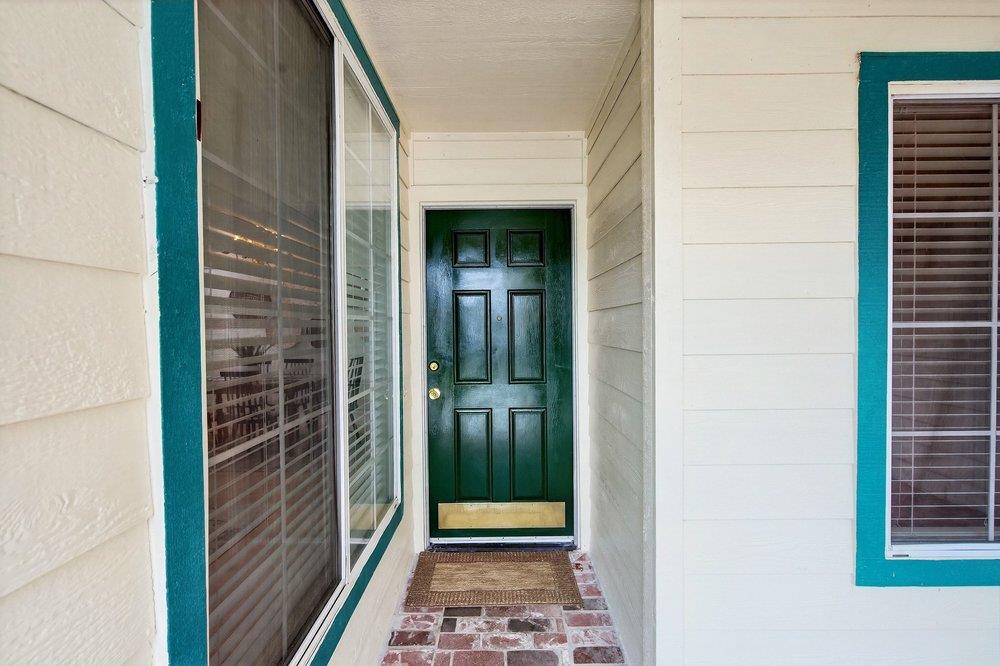 Detail Gallery Image 7 of 36 For 2430 Valley View Rd, Hollister,  CA 95023 - 4 Beds | 2 Baths