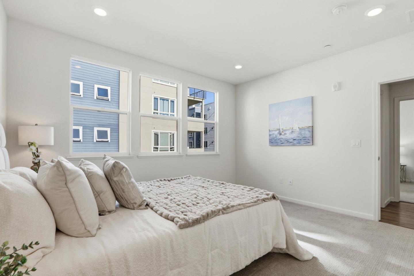 Detail Gallery Image 16 of 39 For 637 Clover, Milpitas,  CA 95035 - 2 Beds | 2 Baths