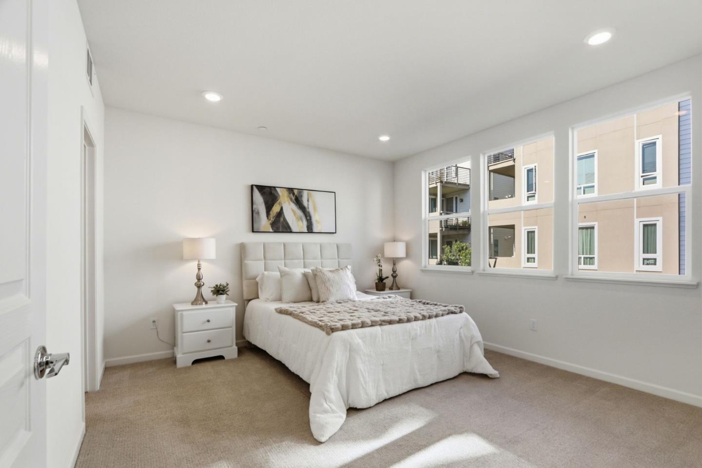 Detail Gallery Image 17 of 39 For 637 Clover, Milpitas,  CA 95035 - 2 Beds | 2 Baths