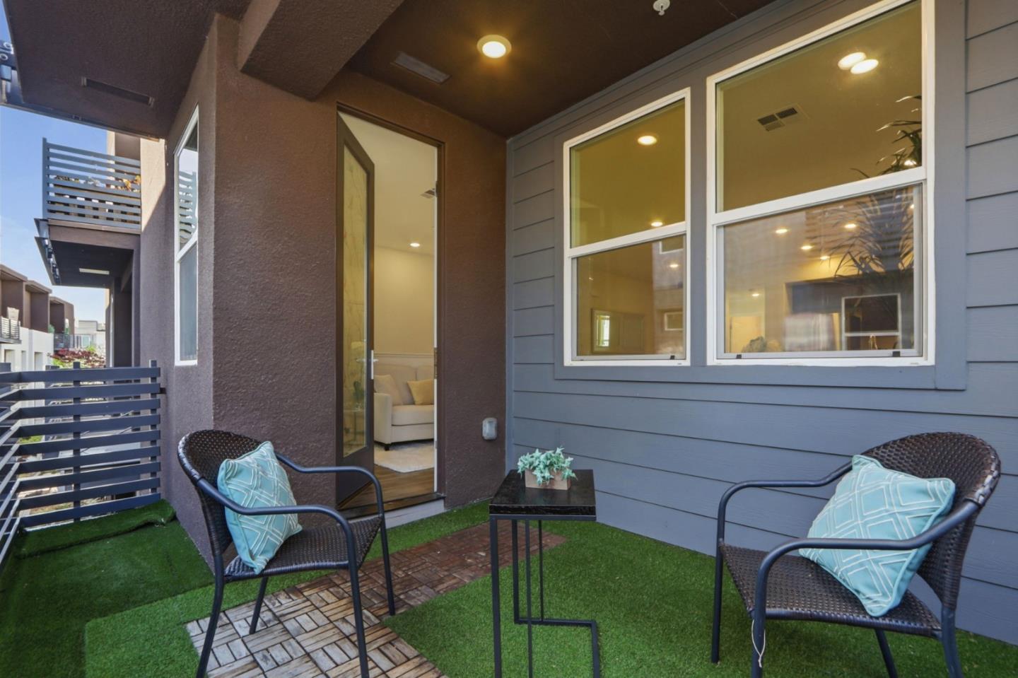 Detail Gallery Image 27 of 39 For 637 Clover, Milpitas,  CA 95035 - 2 Beds | 2 Baths