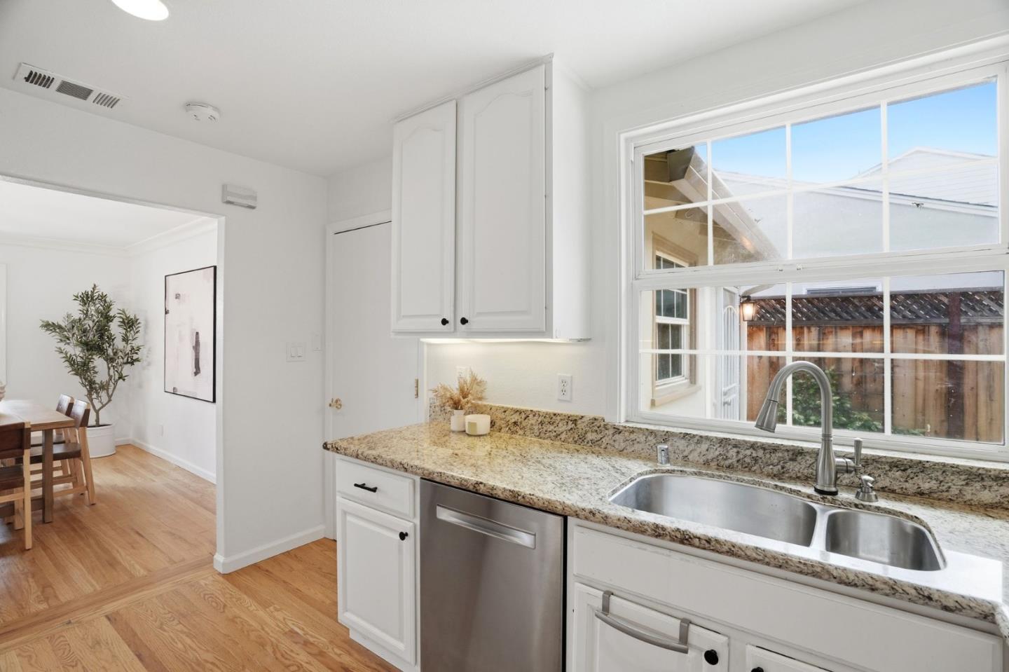 Detail Gallery Image 10 of 30 For 1531 Marcia Ave, San Jose,  CA 95125 - 3 Beds | 1 Baths