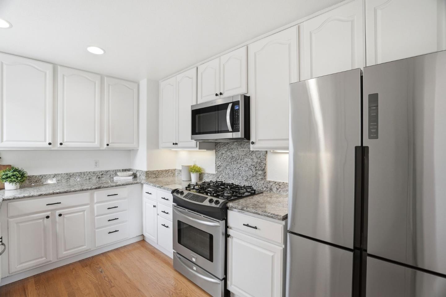 Detail Gallery Image 13 of 30 For 1531 Marcia Ave, San Jose,  CA 95125 - 3 Beds | 1 Baths