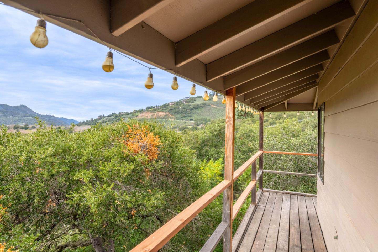 Detail Gallery Image 20 of 22 For 11 Scarlett Rd, Carmel Valley,  CA 93924 - 4 Beds | 3 Baths