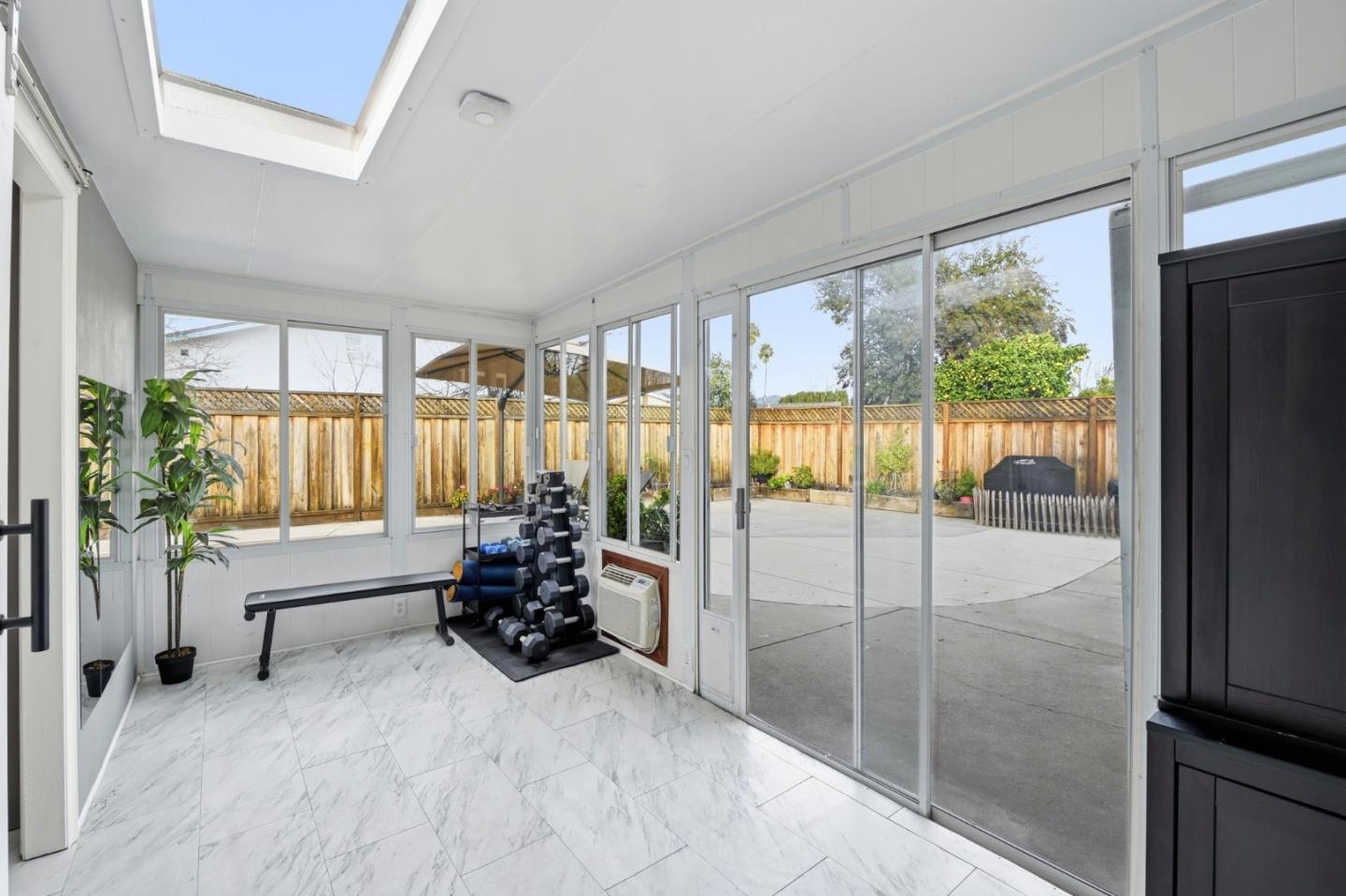 Detail Gallery Image 22 of 29 For 261 Arbor Valley Dr, San Jose,  CA 95119 - 3 Beds | 1 Baths