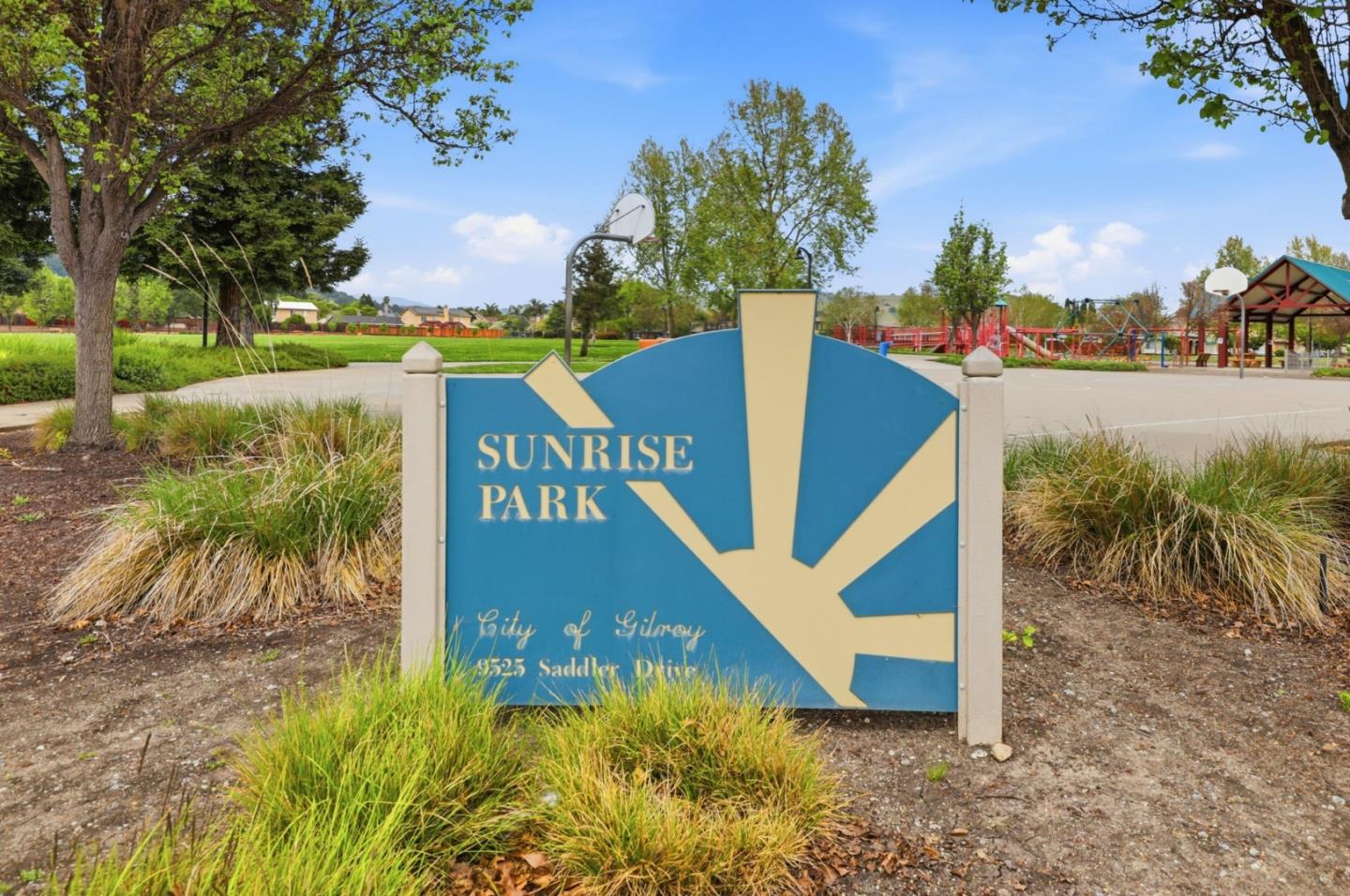 Detail Gallery Image 40 of 40 For 1510 Dovetail Way, Gilroy,  CA 95020 - 5 Beds | 3 Baths