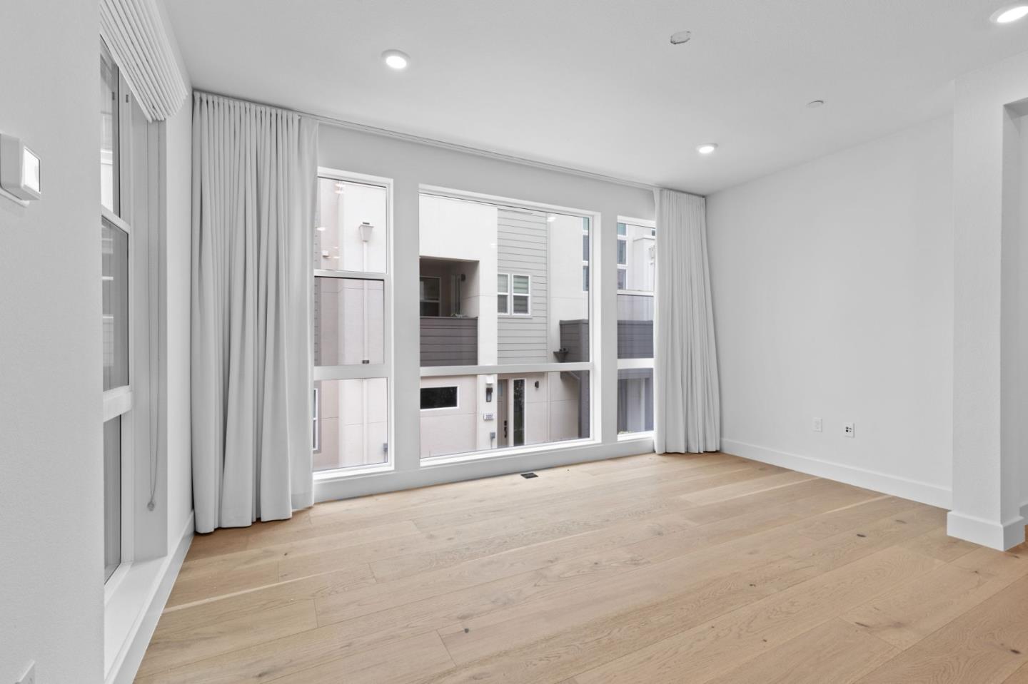 Detail Gallery Image 12 of 30 For 3020 Boyter Pl #105,  Santa Clara,  CA 95051 - 4 Beds | 3/2 Baths