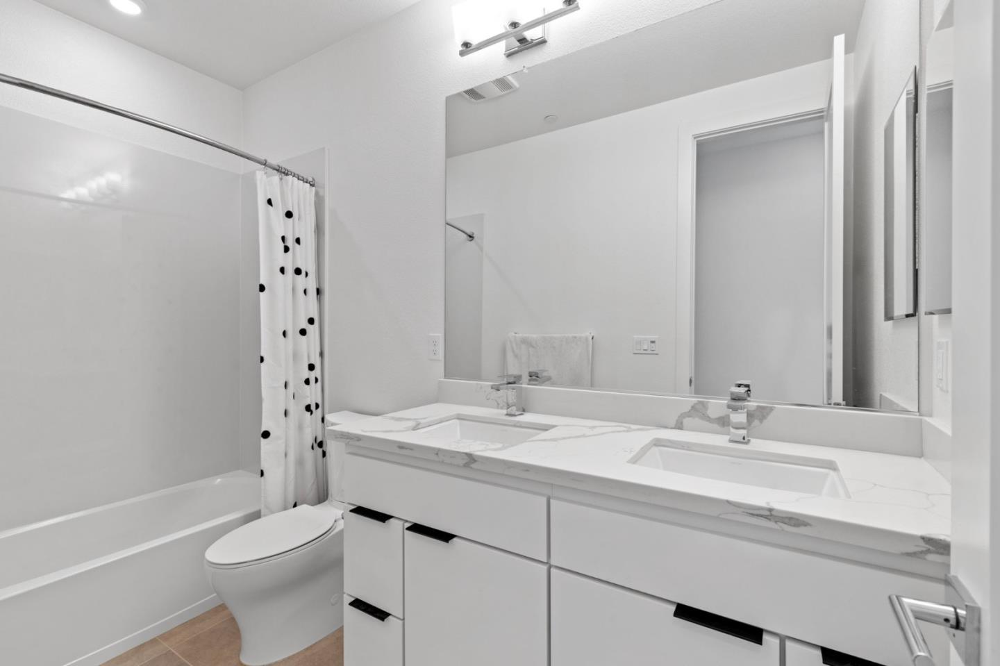 Detail Gallery Image 19 of 30 For 3020 Boyter Pl #105,  Santa Clara,  CA 95051 - 4 Beds | 3/2 Baths