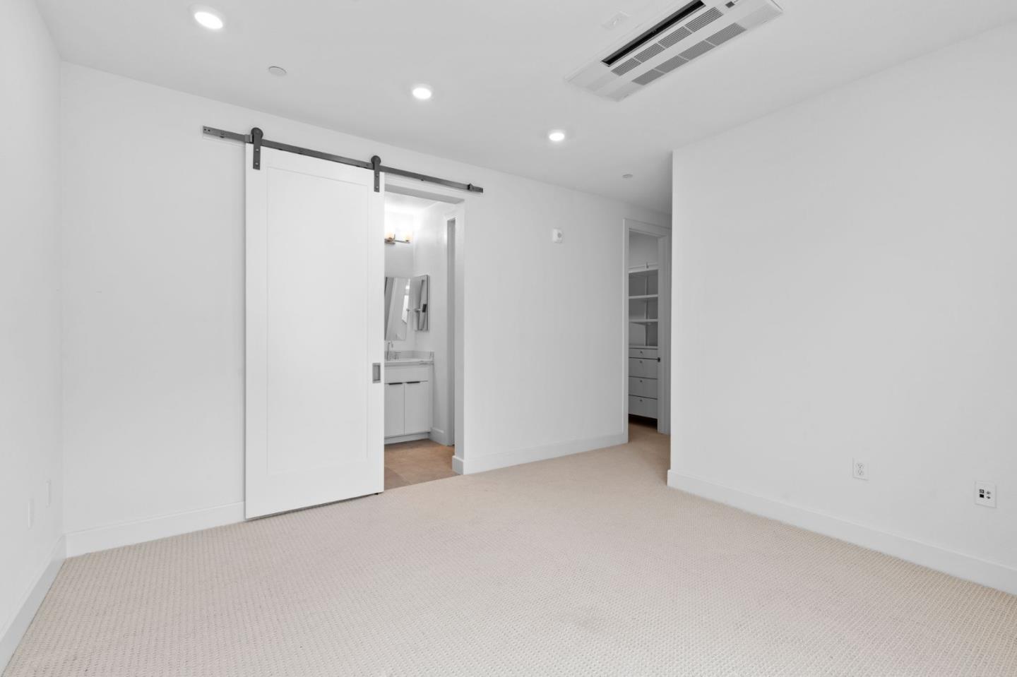 Detail Gallery Image 22 of 30 For 3020 Boyter Pl #105,  Santa Clara,  CA 95051 - 4 Beds | 3/2 Baths