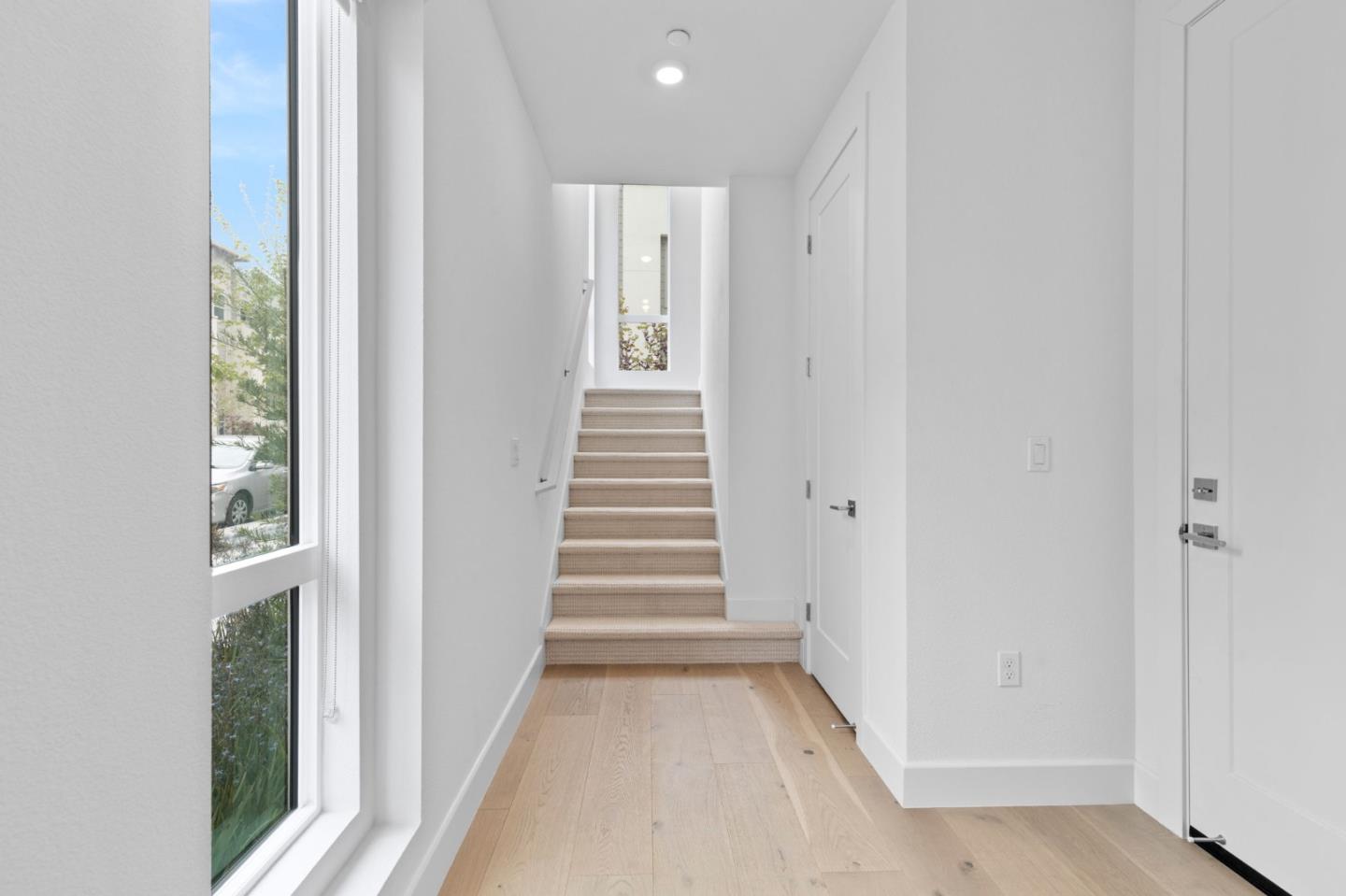 Detail Gallery Image 4 of 30 For 3020 Boyter Pl #105,  Santa Clara,  CA 95051 - 4 Beds | 3/2 Baths