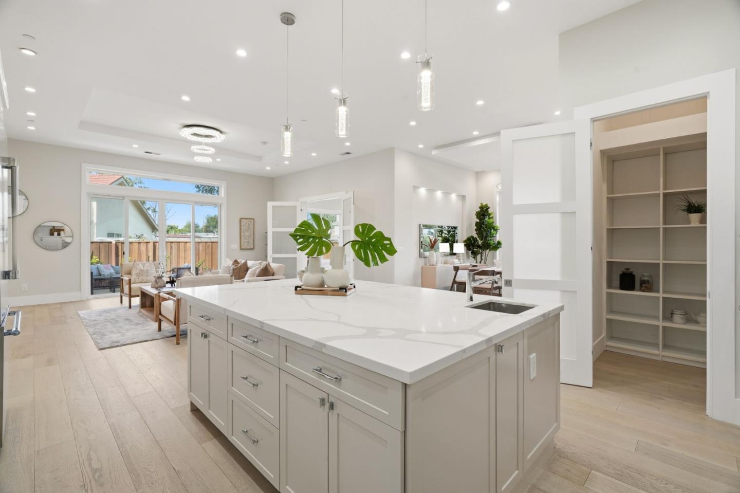 Detail Gallery Image 12 of 50 For 19110 Dagmar Dr, Saratoga,  CA 95070 - 5 Beds | 4/1 Baths