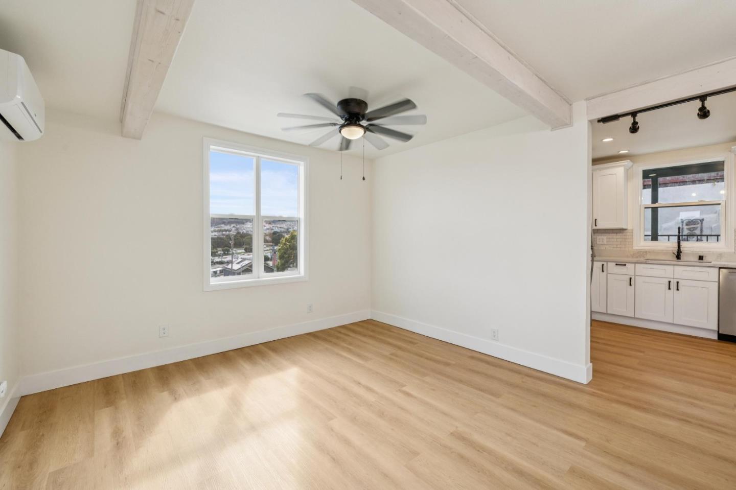 Detail Gallery Image 8 of 27 For 360 Bradford St, San Francisco,  CA 94110 - 1 Beds | 1 Baths