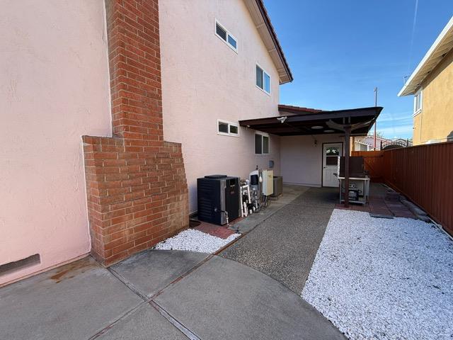 Detail Gallery Image 32 of 35 For 1288 Isengard Ct, San Jose,  CA 95121 - 5 Beds | 3 Baths