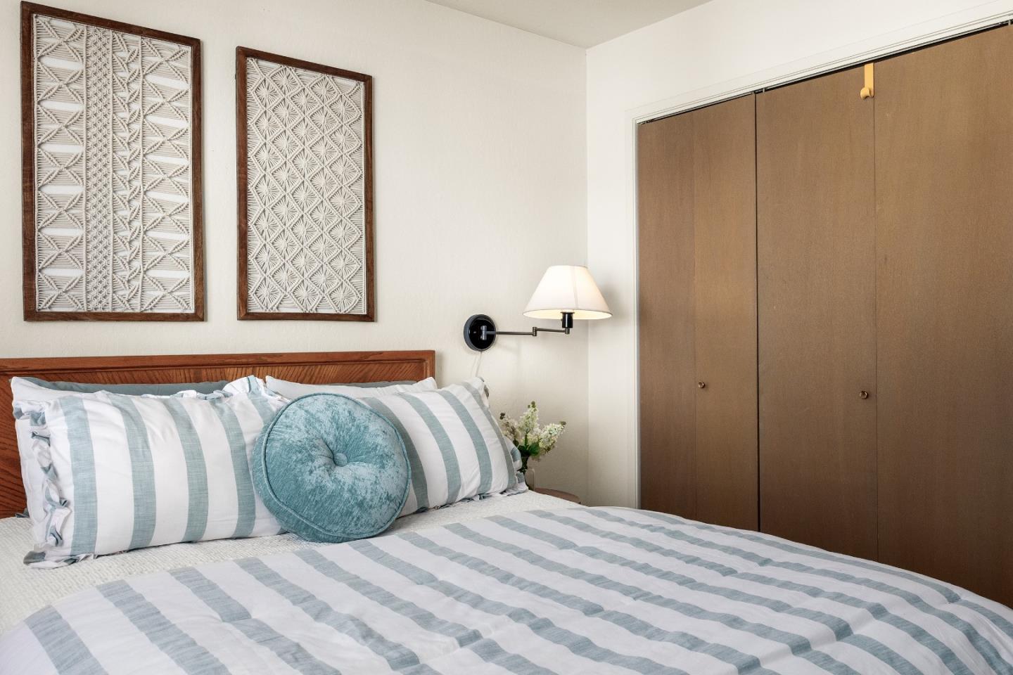 Detail Gallery Image 16 of 34 For 22130 E Cliff Dr 3d,  Santa Cruz,  CA 95062 - 2 Beds | 2 Baths