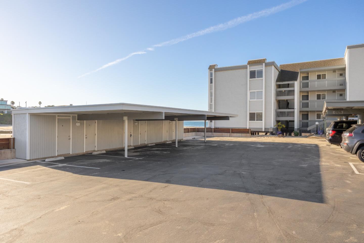 Detail Gallery Image 24 of 34 For 22130 E Cliff Dr 3d,  Santa Cruz,  CA 95062 - 2 Beds | 2 Baths