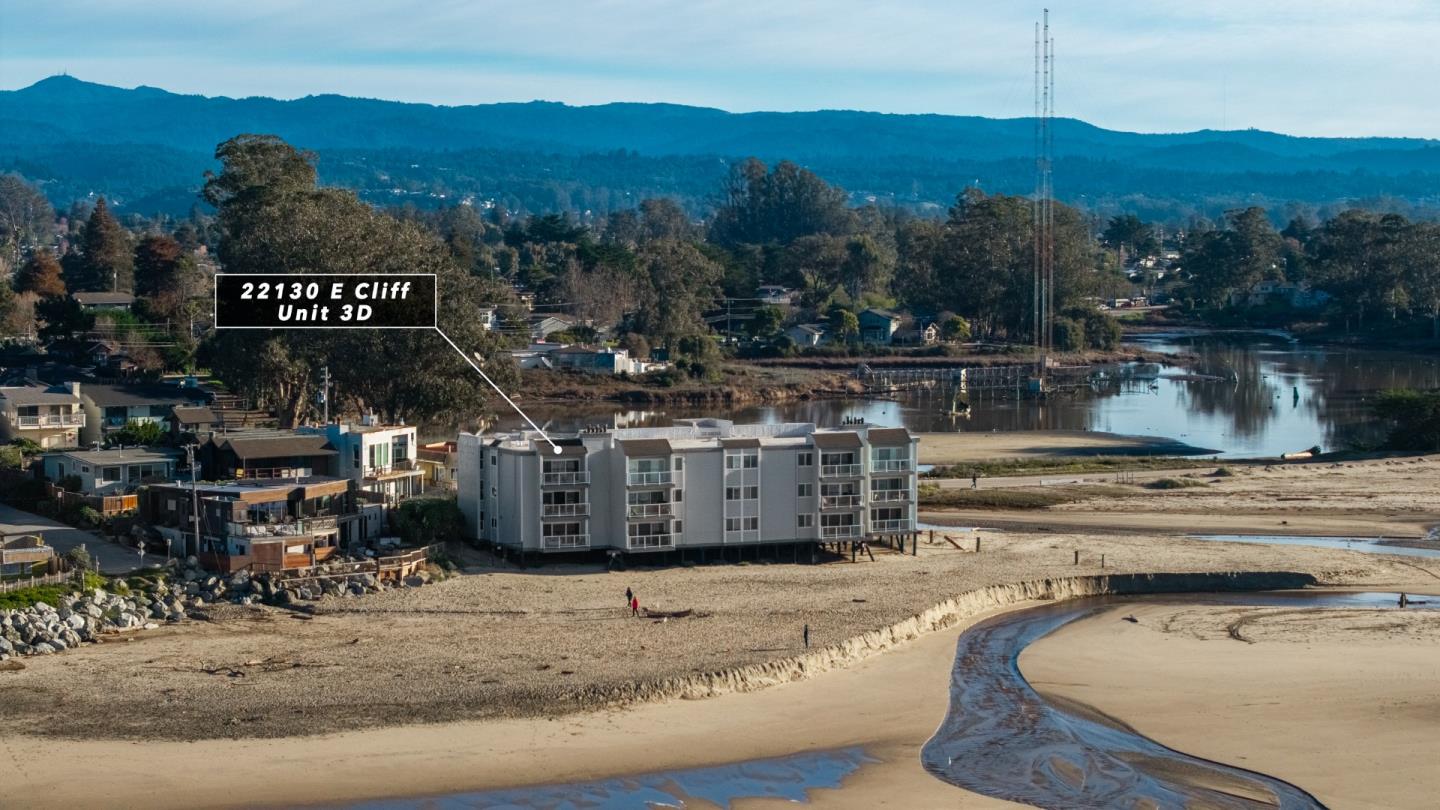 Detail Gallery Image 27 of 34 For 22130 E Cliff Dr 3d,  Santa Cruz,  CA 95062 - 2 Beds | 2 Baths