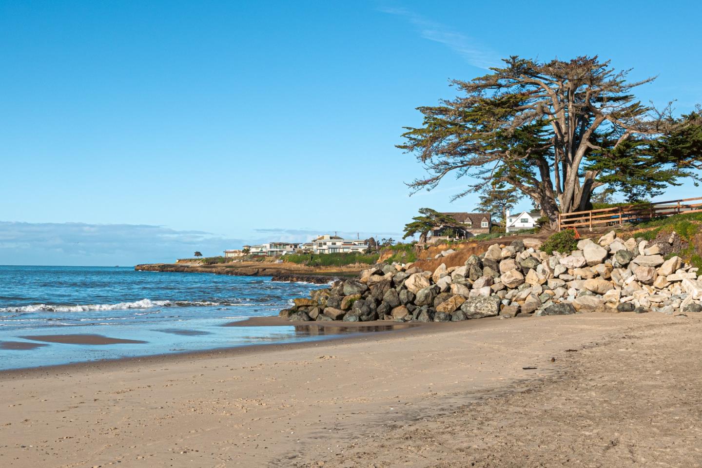 Detail Gallery Image 31 of 34 For 22130 E Cliff Dr 3d,  Santa Cruz,  CA 95062 - 2 Beds | 2 Baths