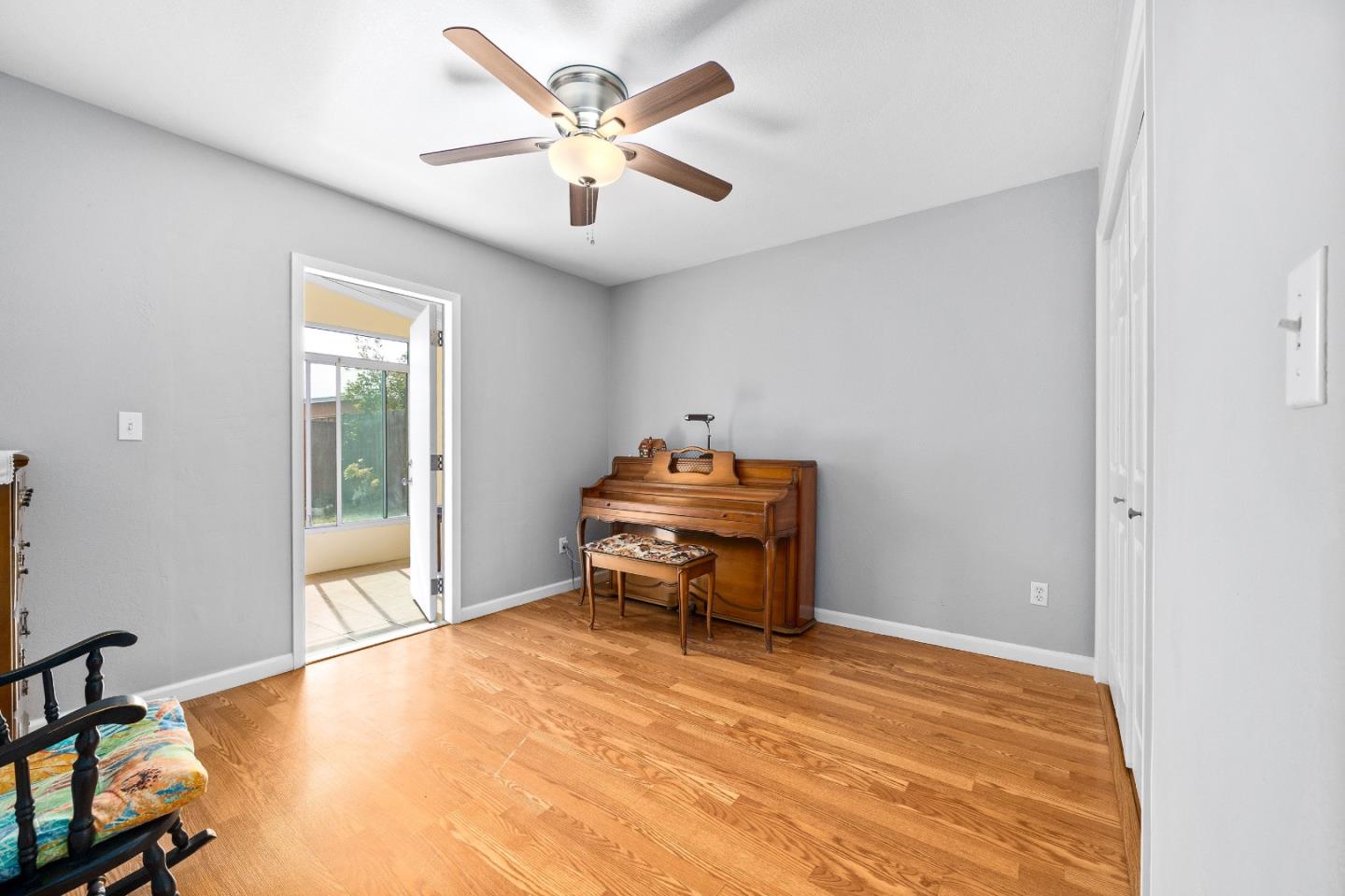 Detail Gallery Image 10 of 20 For 501 Tuttle Ave, Watsonville,  CA 95076 - 2 Beds | 2 Baths