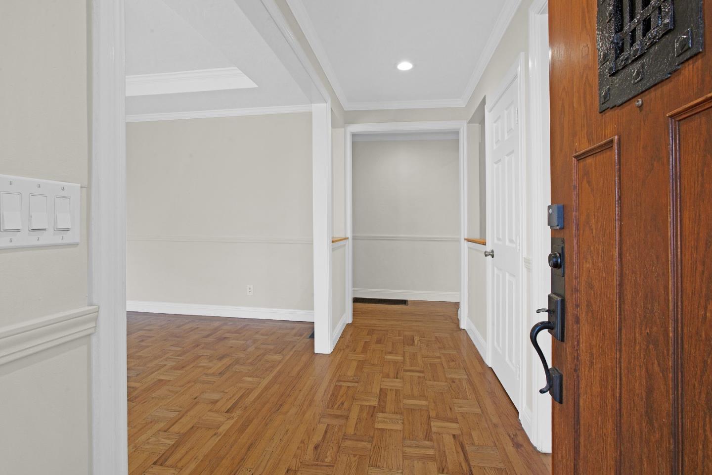 Detail Gallery Image 18 of 44 For 498 Elm Ave, San Bruno,  CA 94066 - 4 Beds | 3 Baths