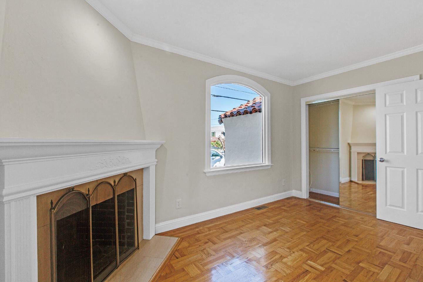 Detail Gallery Image 26 of 44 For 498 Elm Ave, San Bruno,  CA 94066 - 4 Beds | 3 Baths