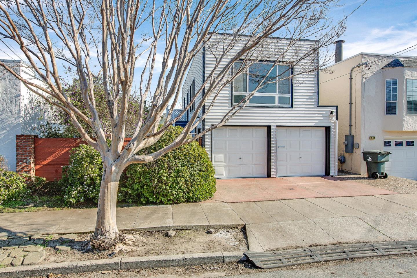 Detail Gallery Image 7 of 44 For 498 Elm Ave, San Bruno,  CA 94066 - 4 Beds | 3 Baths