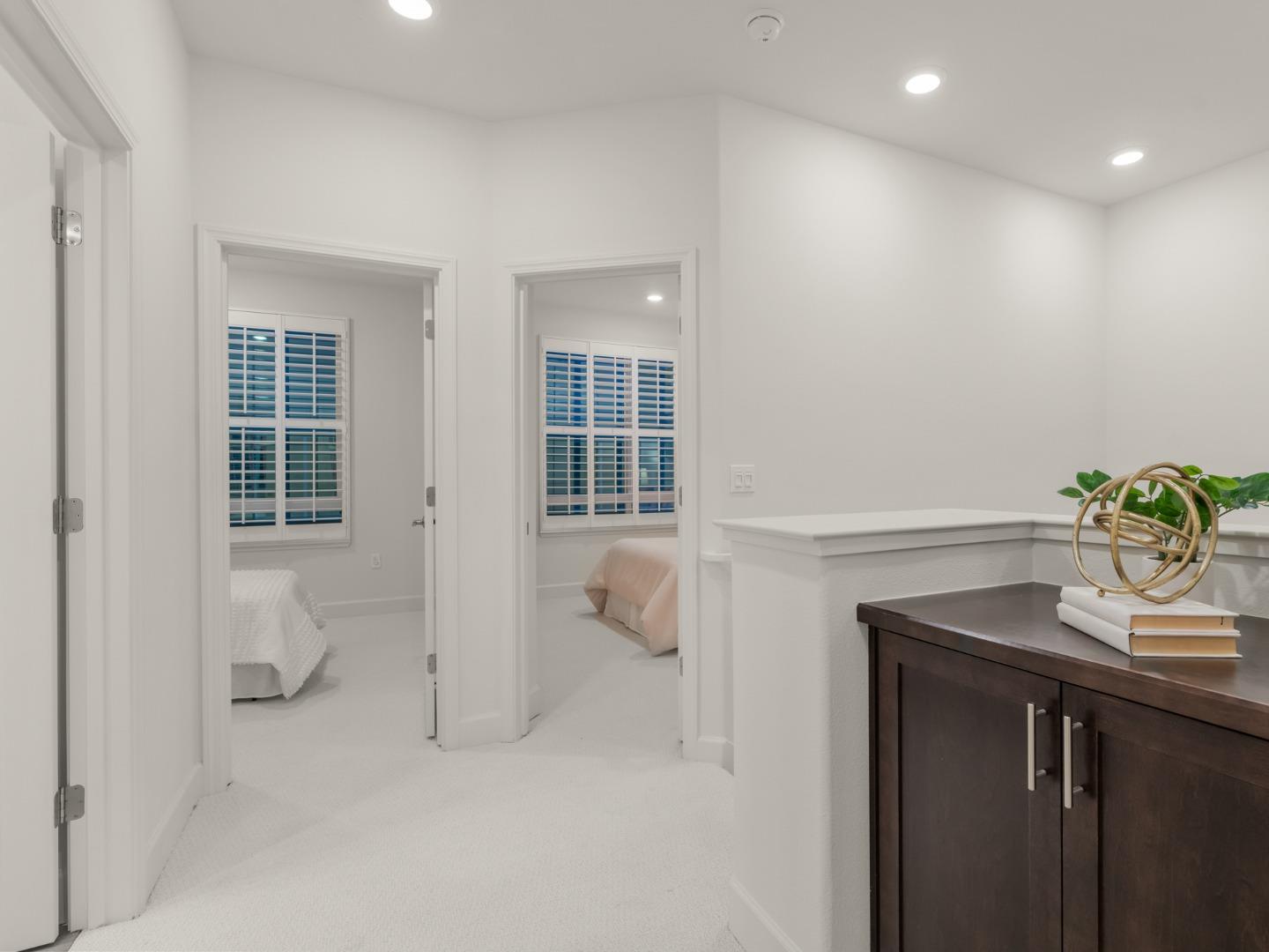 Detail Gallery Image 16 of 38 For 115 Agustin Narvaez St #4,  San Jose,  CA 95136 - 4 Beds | 3/1 Baths