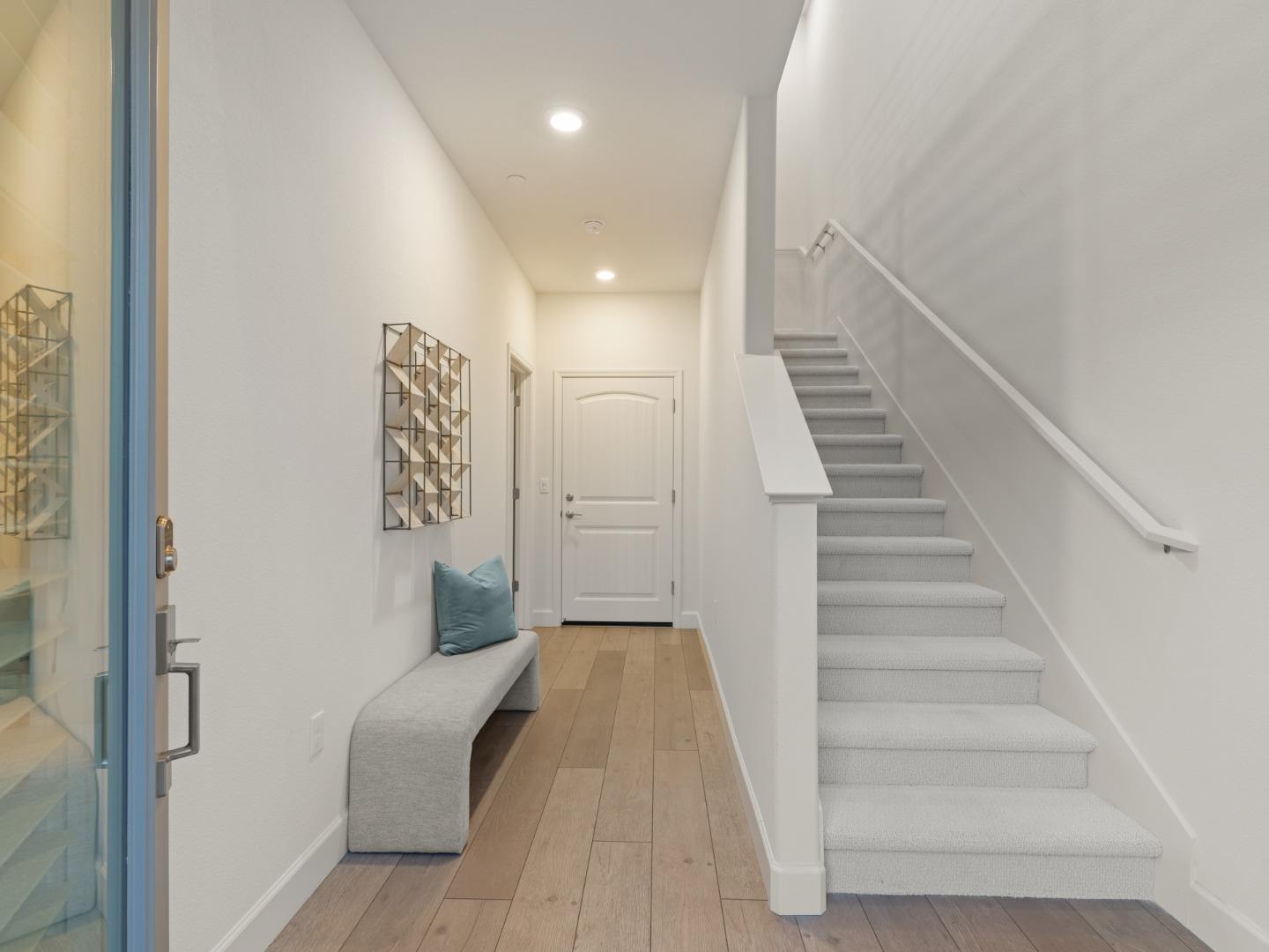 Detail Gallery Image 21 of 38 For 115 Agustin Narvaez St #4,  San Jose,  CA 95136 - 4 Beds | 3/1 Baths