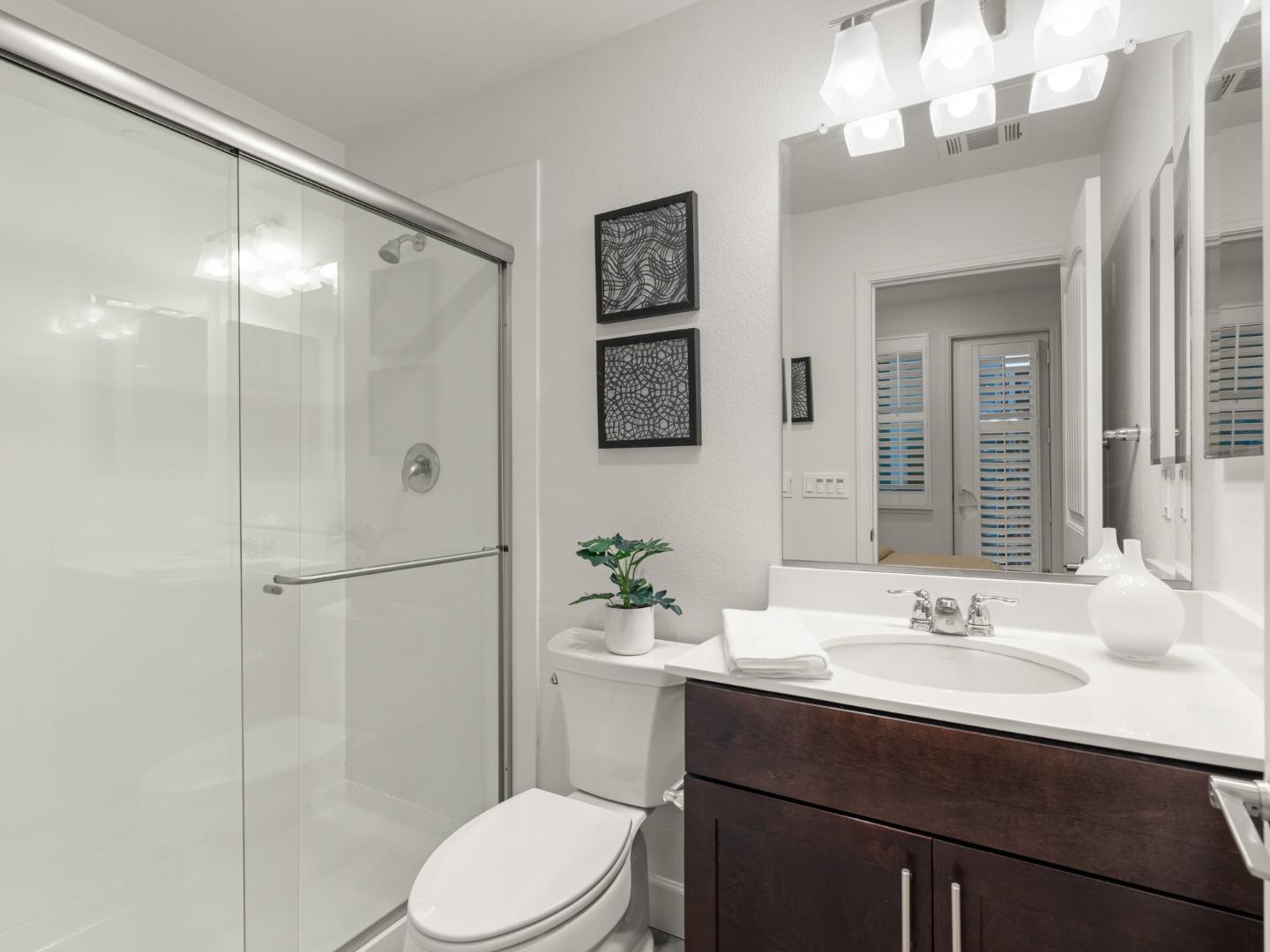 Detail Gallery Image 23 of 38 For 115 Agustin Narvaez St #4,  San Jose,  CA 95136 - 4 Beds | 3/1 Baths