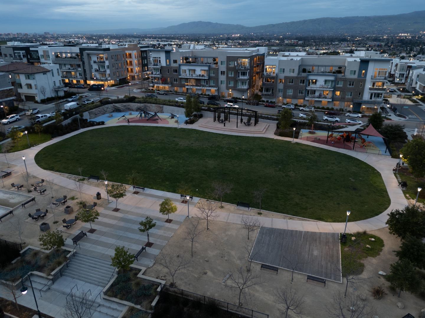 Detail Gallery Image 28 of 38 For 115 Agustin Narvaez St #4,  San Jose,  CA 95136 - 4 Beds | 3/1 Baths