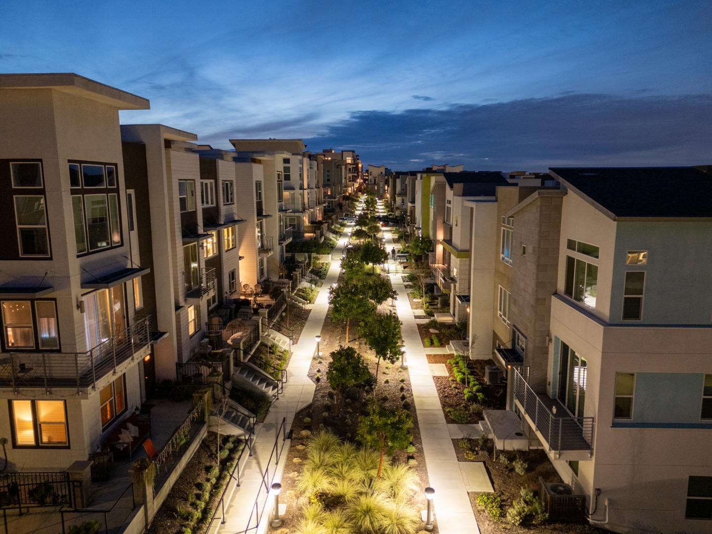 Detail Gallery Image 39 of 40 For 115 Agustin Narvaez St #4,  San Jose,  CA 95136 - 4 Beds | 3/1 Baths