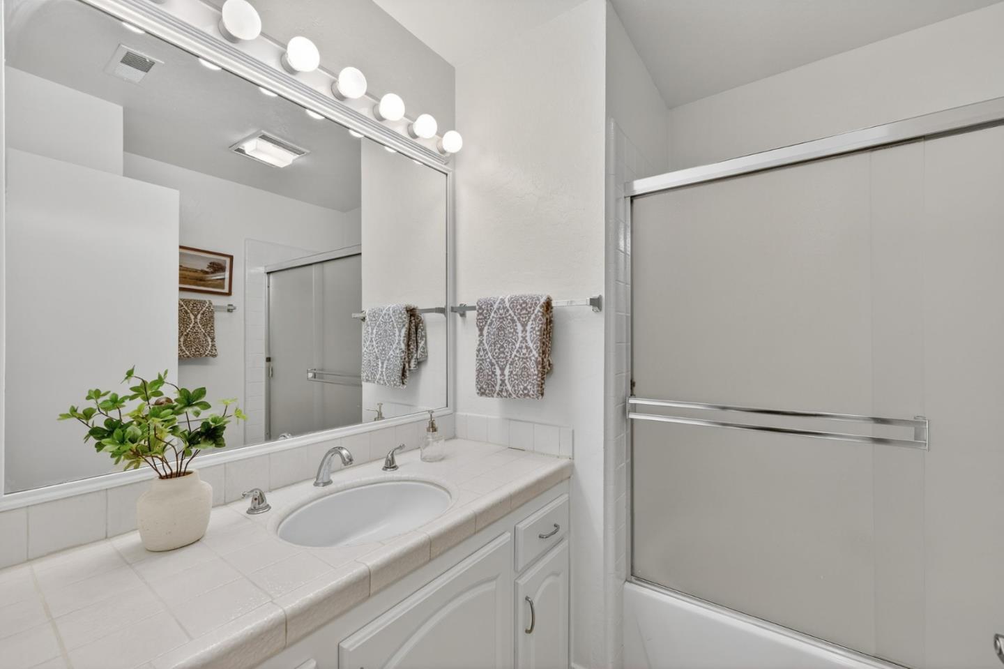 Photo #31: ML82036249 Listing: Photo #31